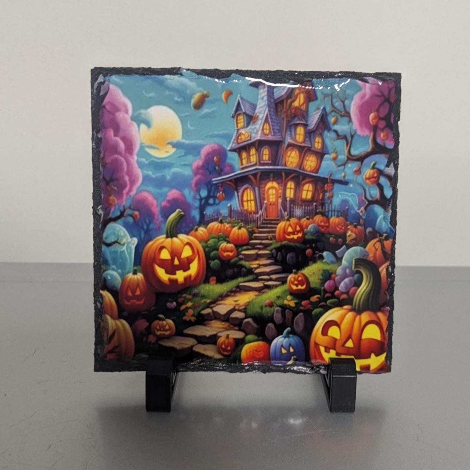 Halloween Haunted House Slate Picture With Display Legs
