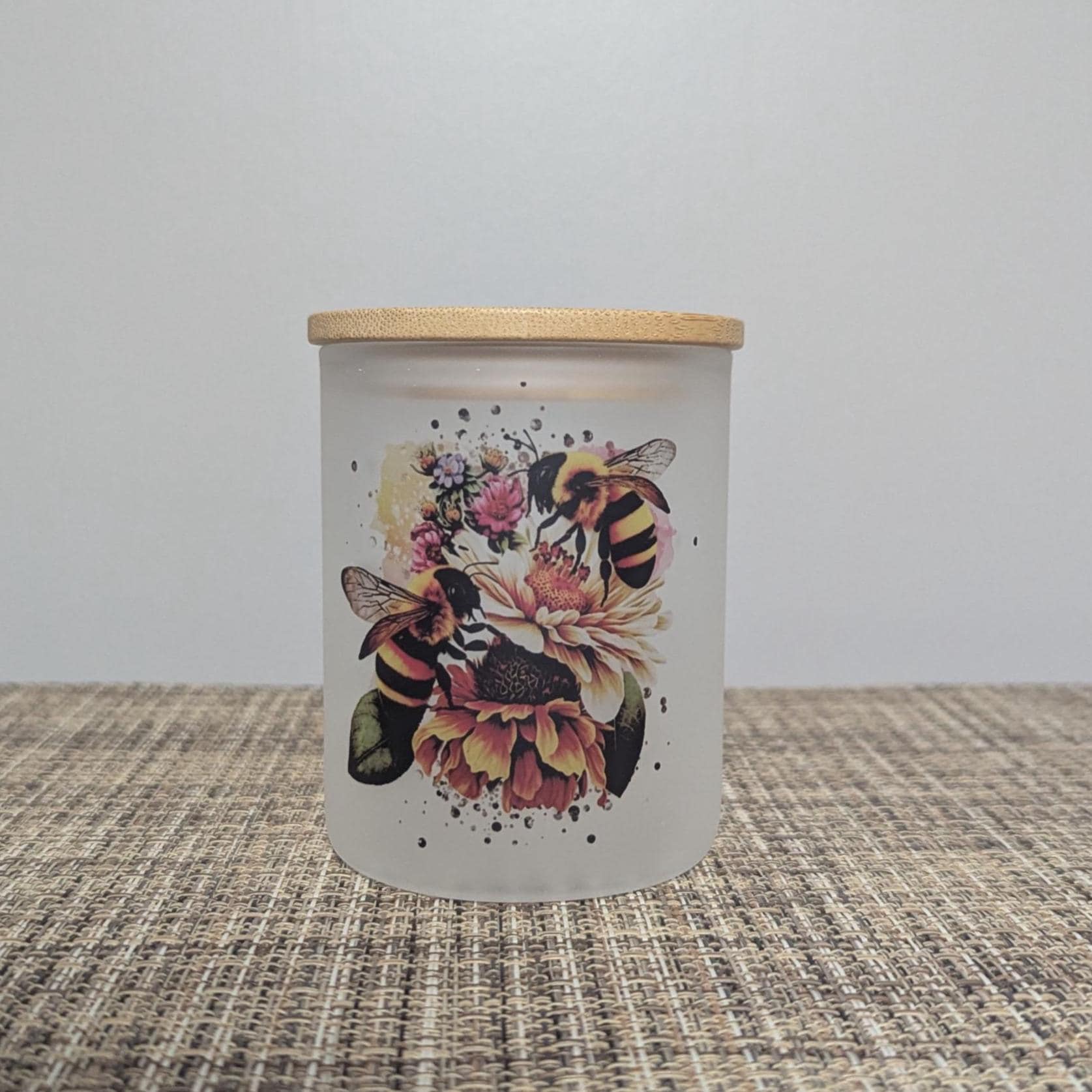 Bee Candle Holder With A Battery Operated Flickering Tea Light