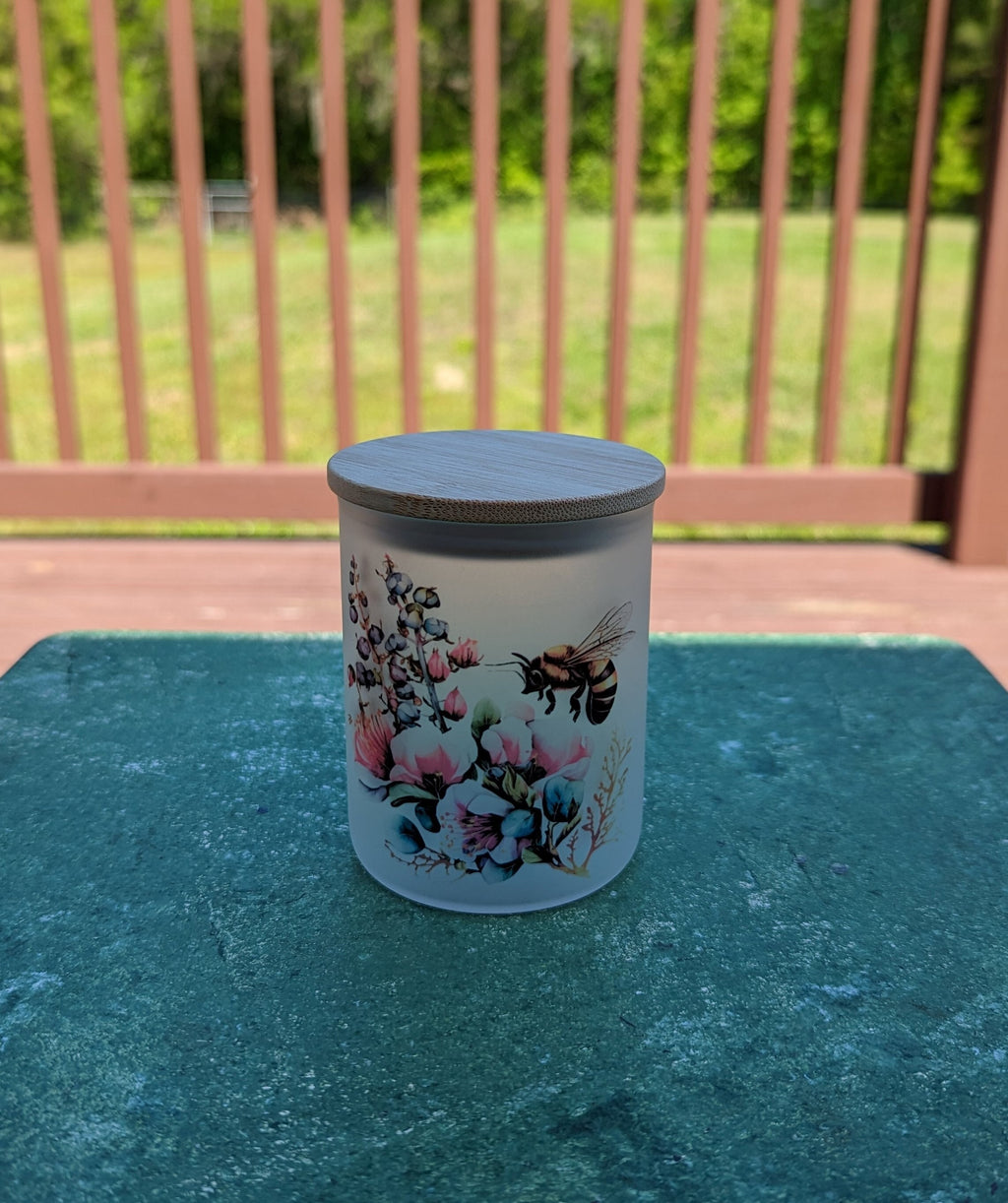 Bee Candle Holder With A Battery Operated Flickering Tea Light