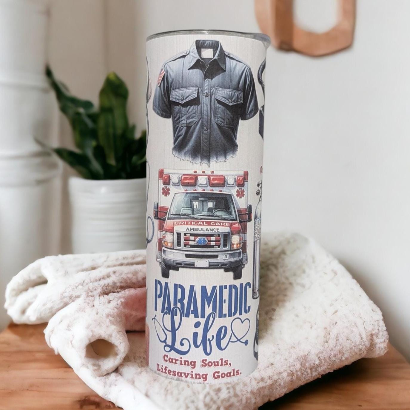Paramedic Tumbler 20oz With Reusable Straw