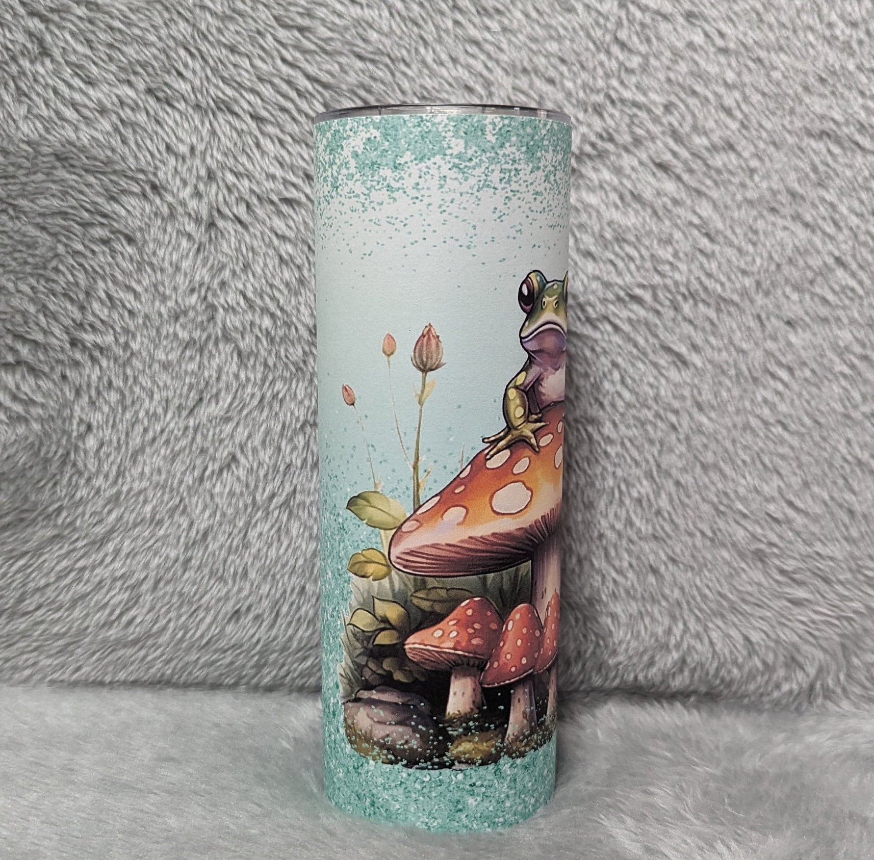 Cute Frog Tumbler With A Glitter Design 20oz With Reusable Straw, Can Be Personalized