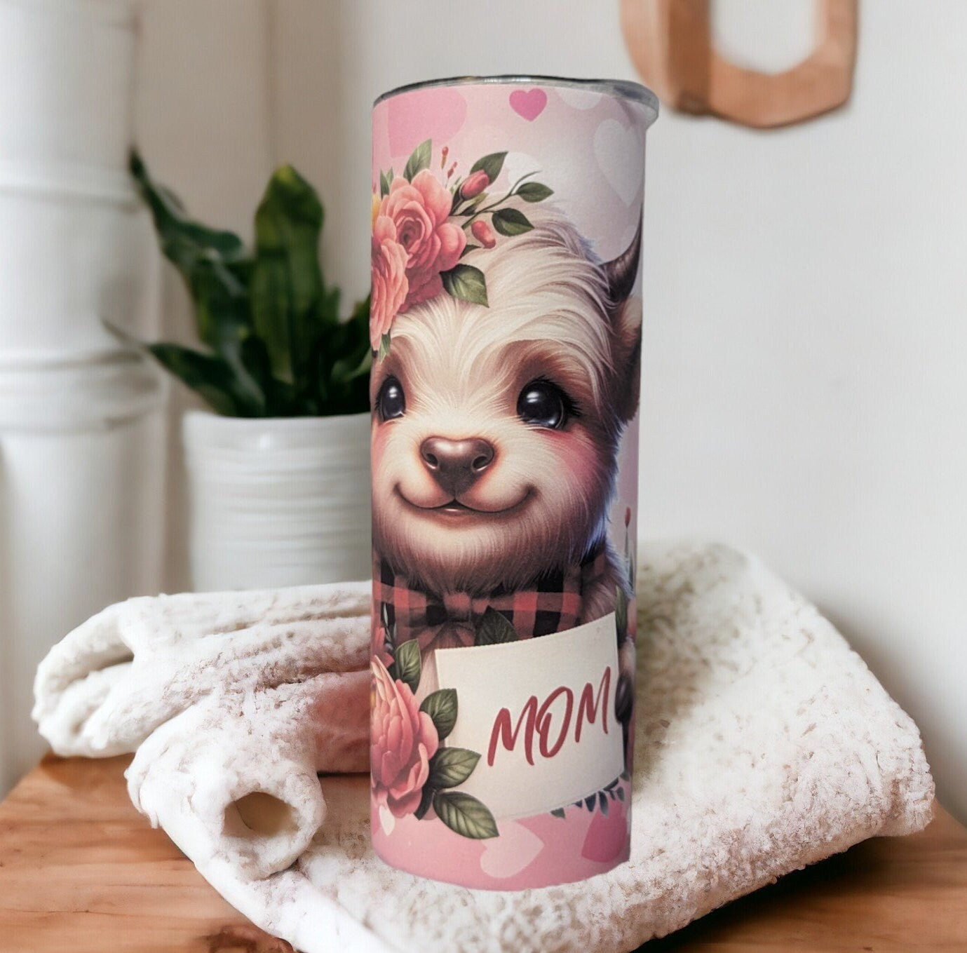 Mom Highland Cow Tumbler 20oz With Reusable Straw, Can Be Personalized