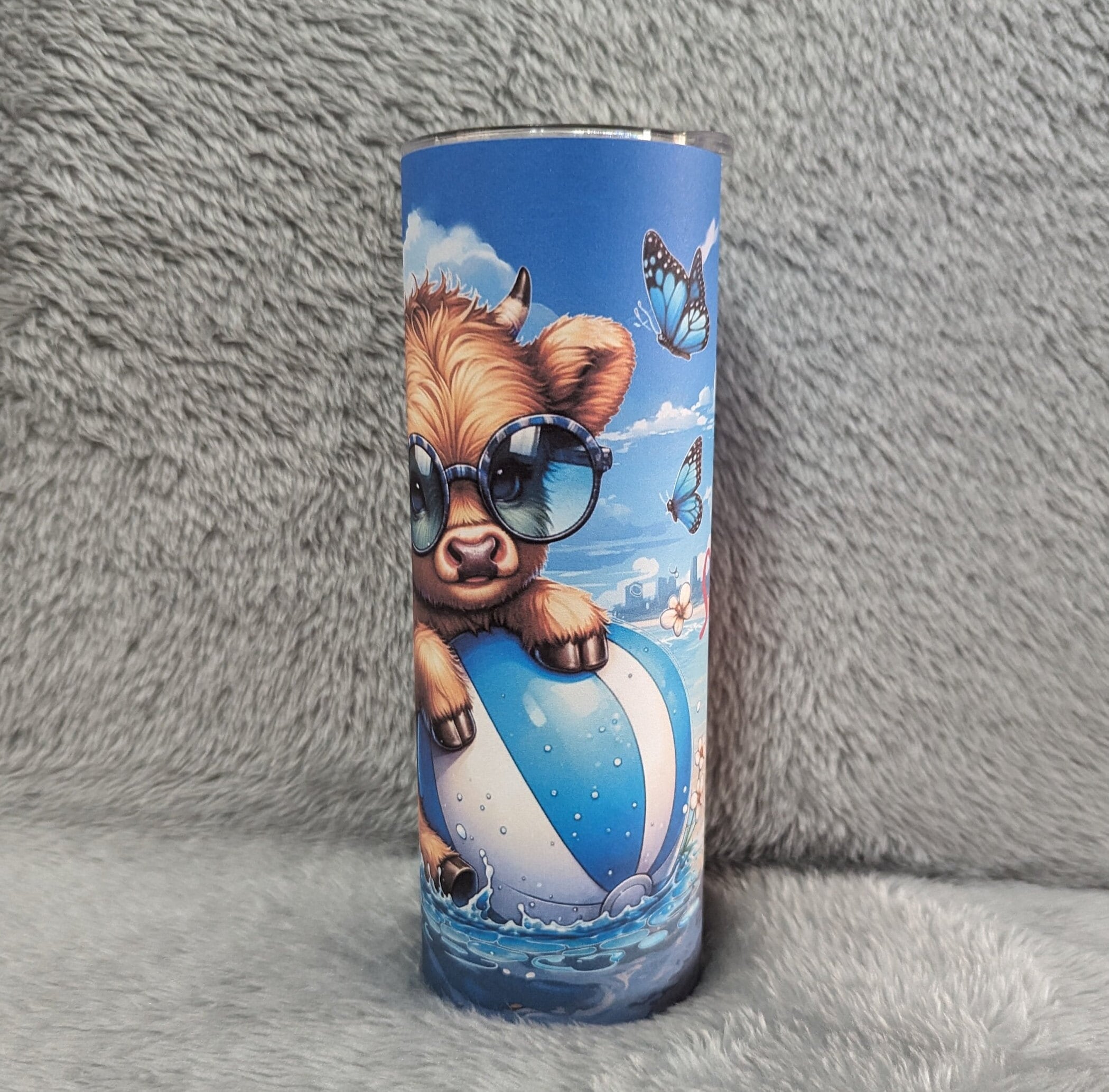 Summer Beach Highland Cow Tumbler 20oz With Reusable Straw, Can Be Personalized