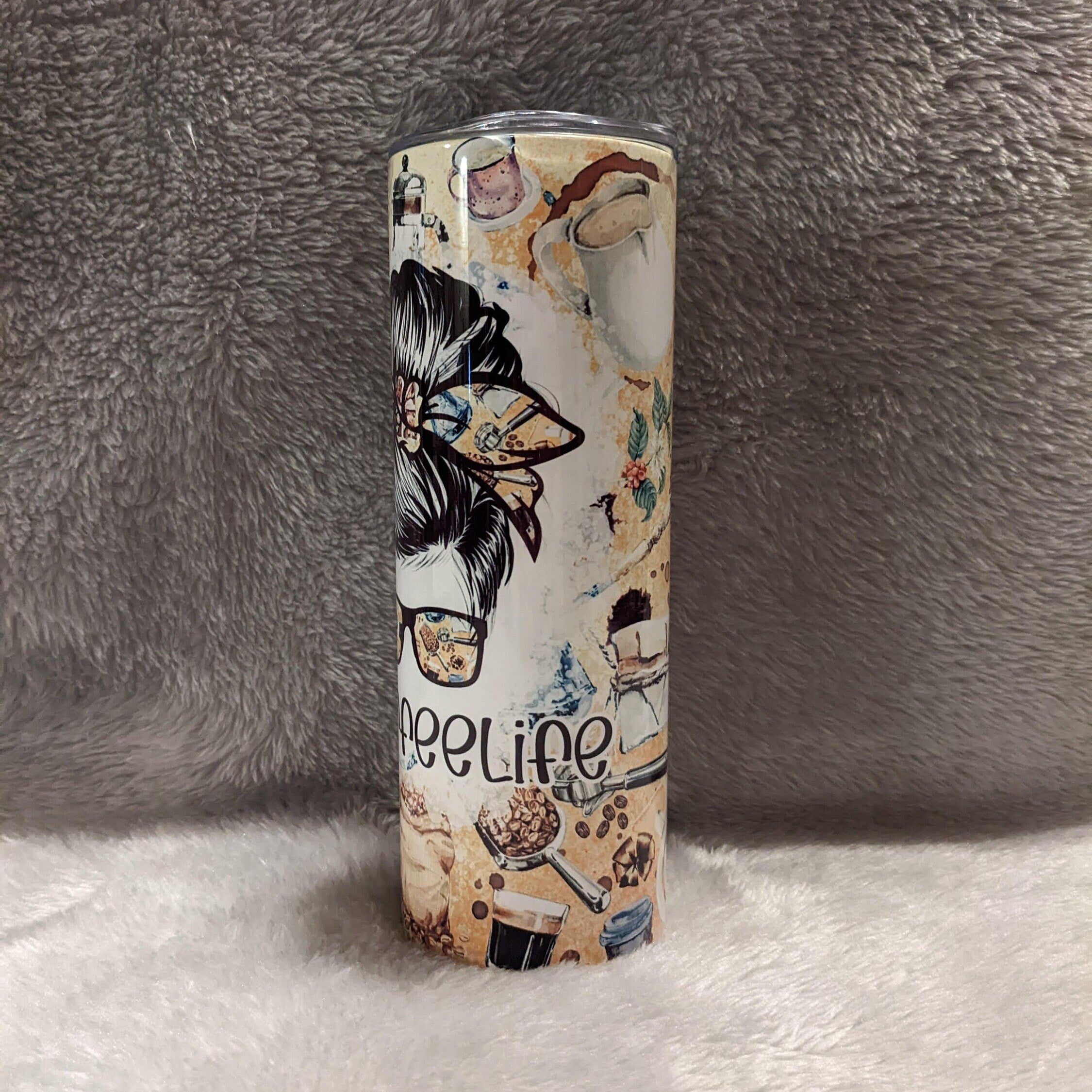 Coffee Life Mom Bun - Messy Bun Girl Tumbler 20oz With Reusable Straw, Can Be Personalized