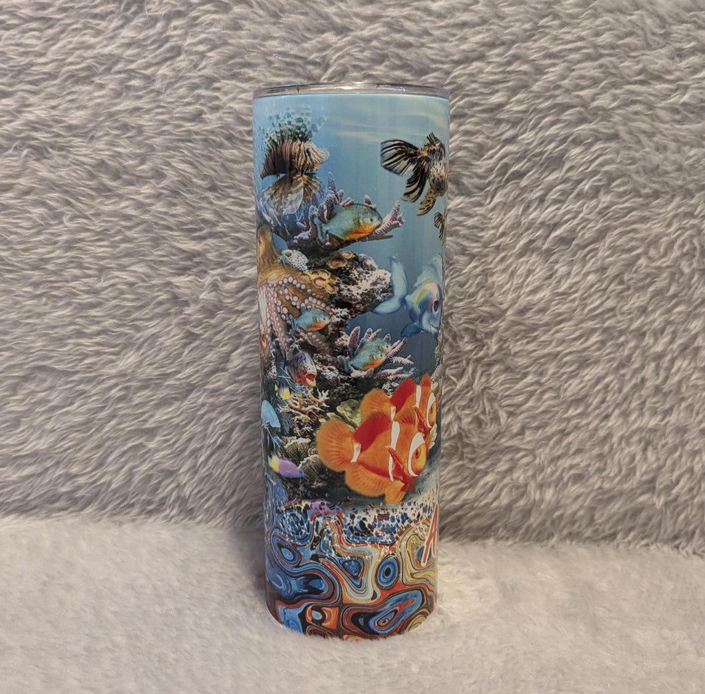Stunning Fish Tumbler with A Beautiful Aquarium Fish Design 20oz With Reusable Straw, Can Be Personalized