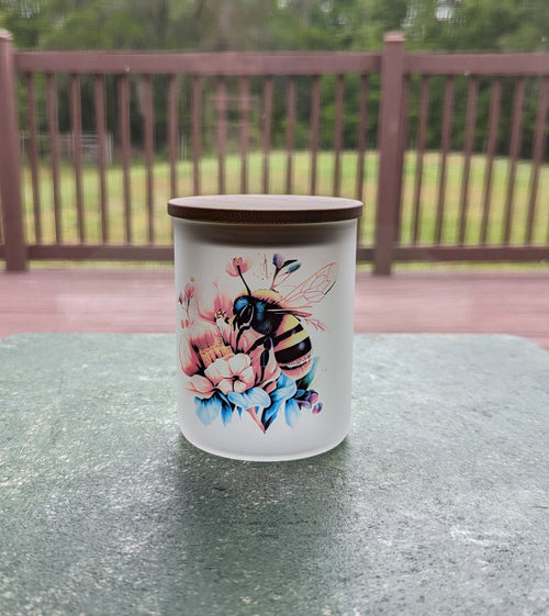 Bee Candle Holder With A Battery Operated Flickering Tea Light