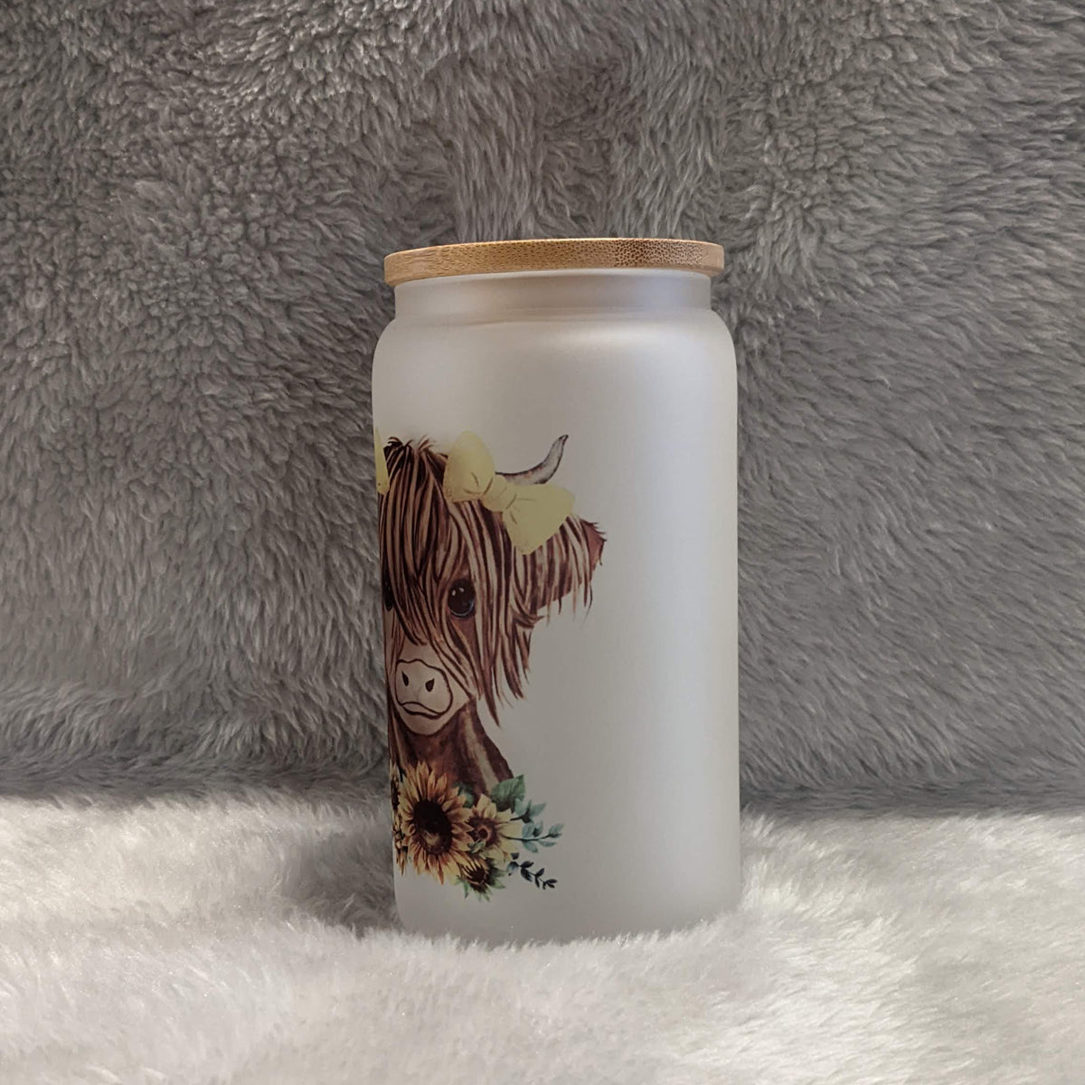 Frosted Highland Cow Glass with Bamboo Lid & Reusable Straw