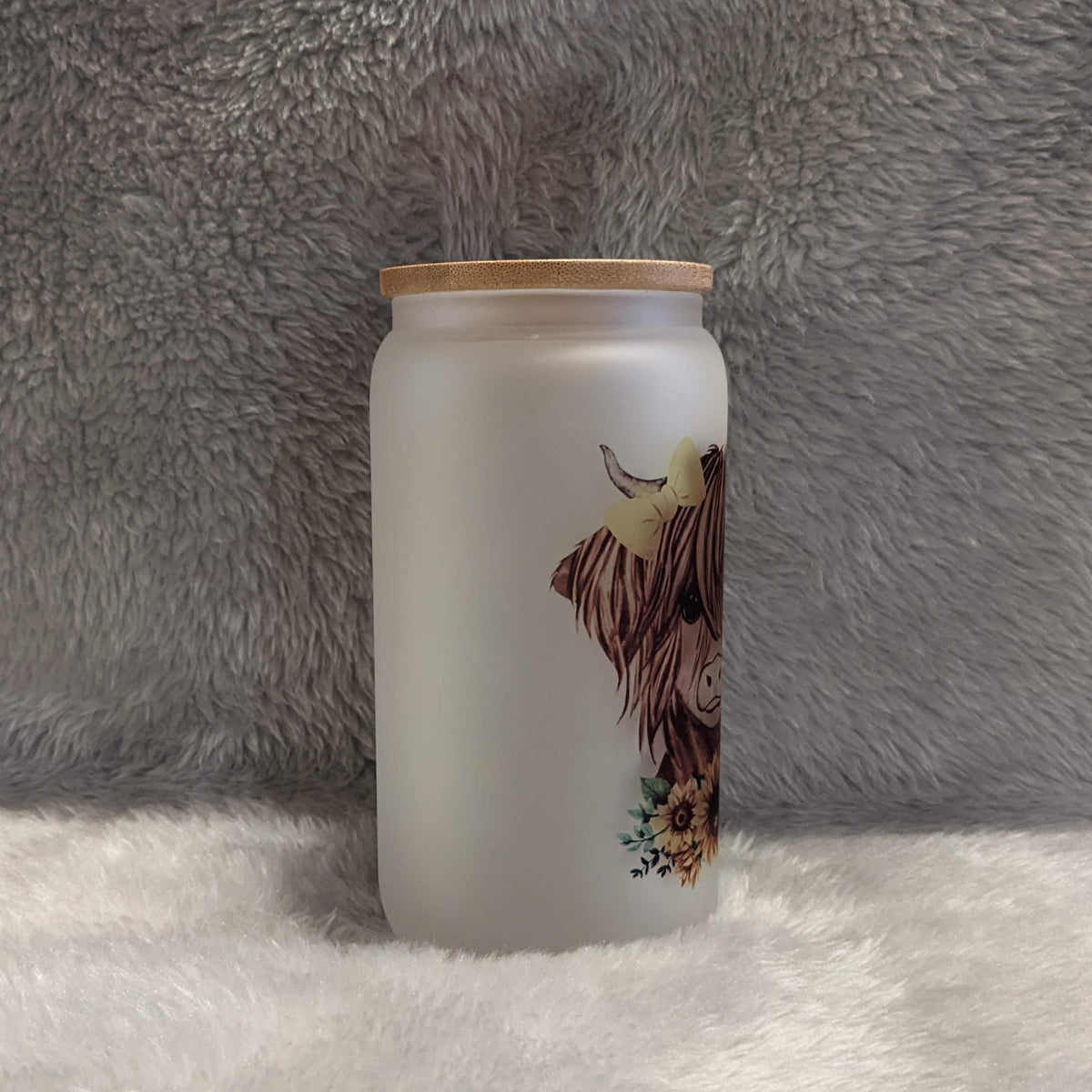 Frosted Highland Cow Glass with Bamboo Lid & Reusable Straw