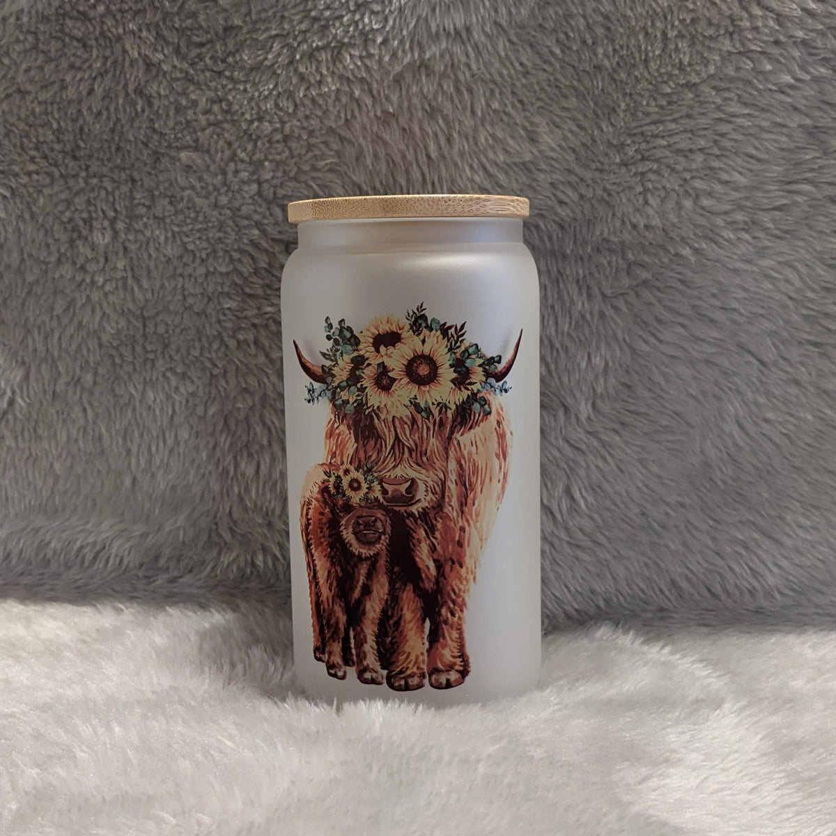 Frosted 16oz Highland Cow and Baby Glass With Bamboo Lid & Reusable Straw