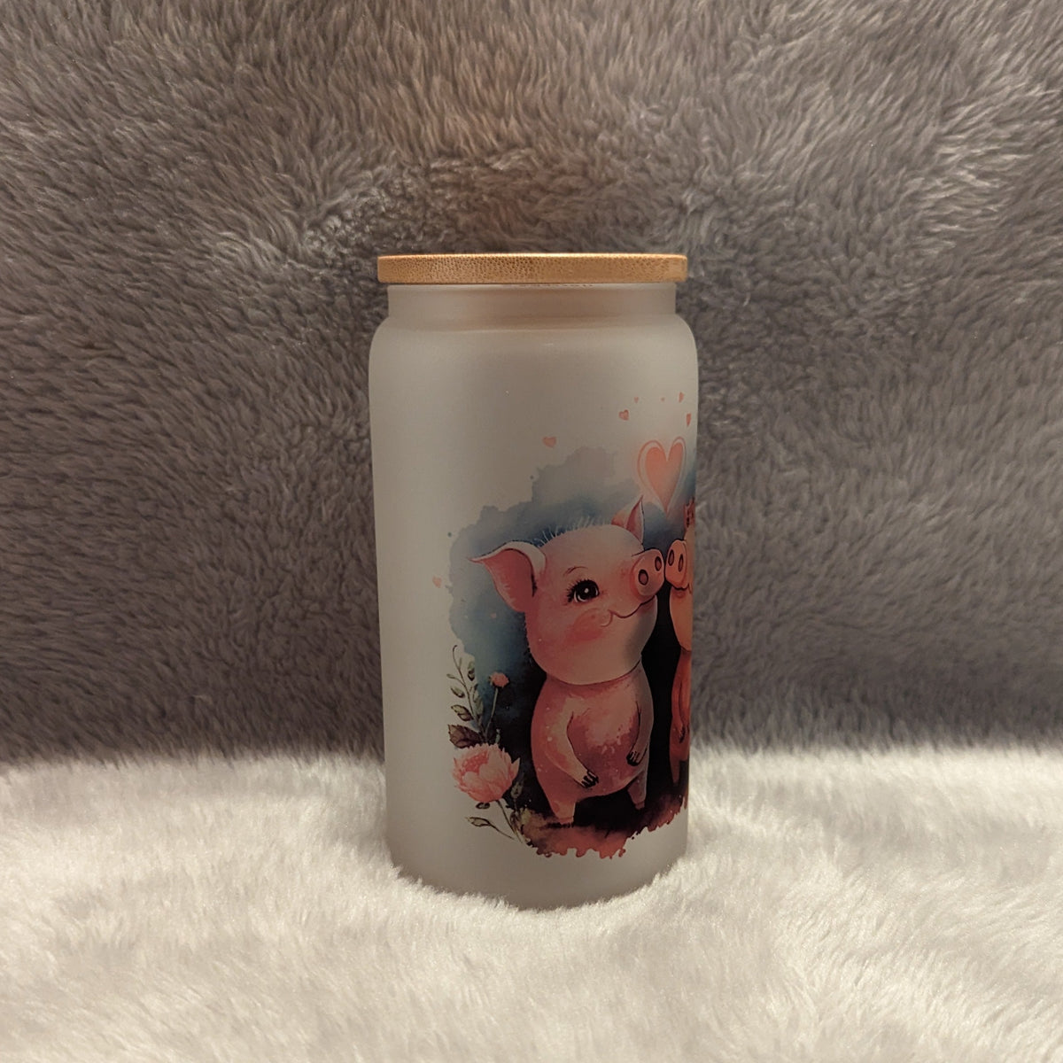 Pig Design Frosted Glass 16oz With A Bamboo Lid And A Reusable Straw