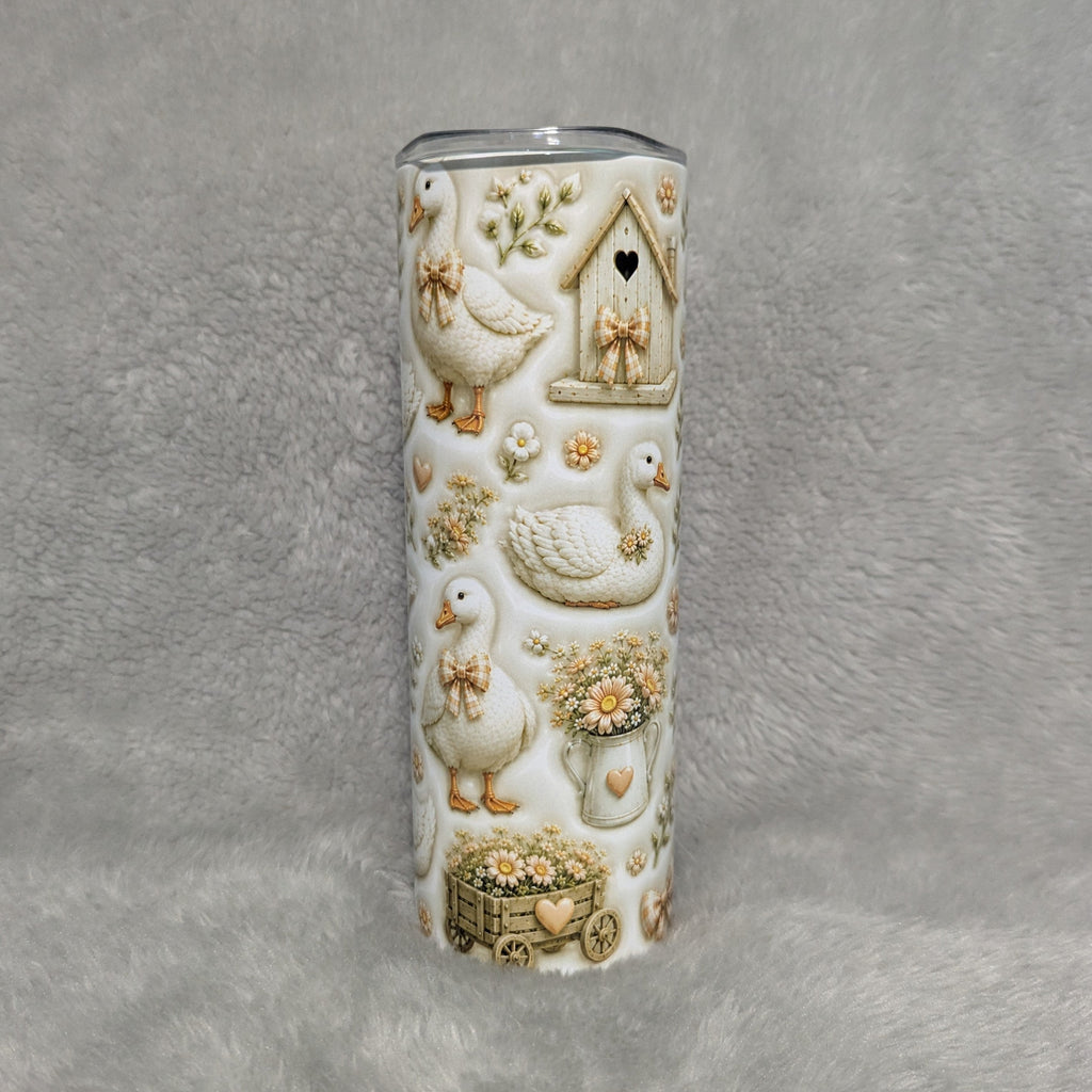 Goose Tumbler 20oz With A 3D Design Includes A Reusable Straw