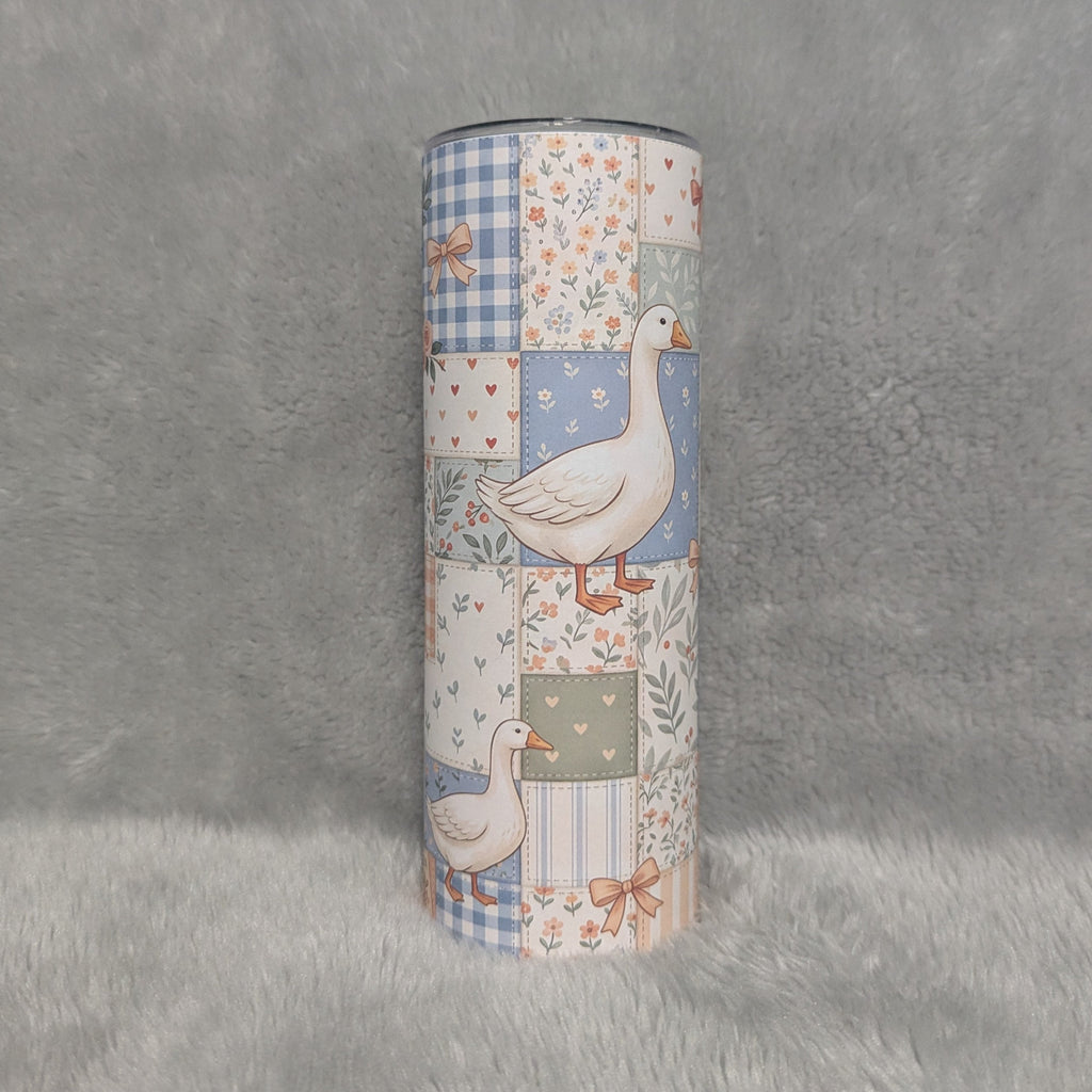 Goose Tumbler With A Patchwork Design 20oz With Reusable Straw