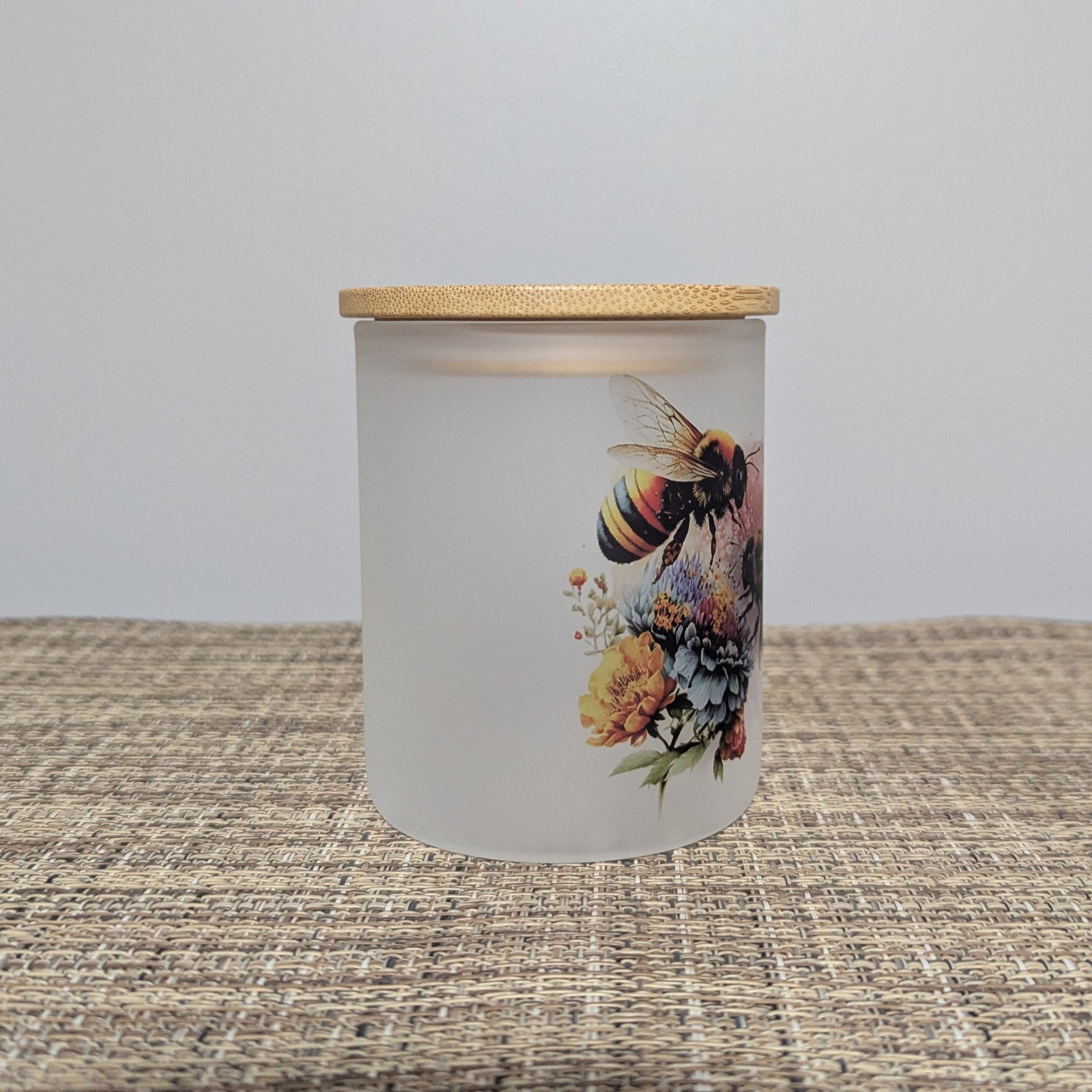 Bee Candle Holder With A Battery Operated Flickering Tea Light