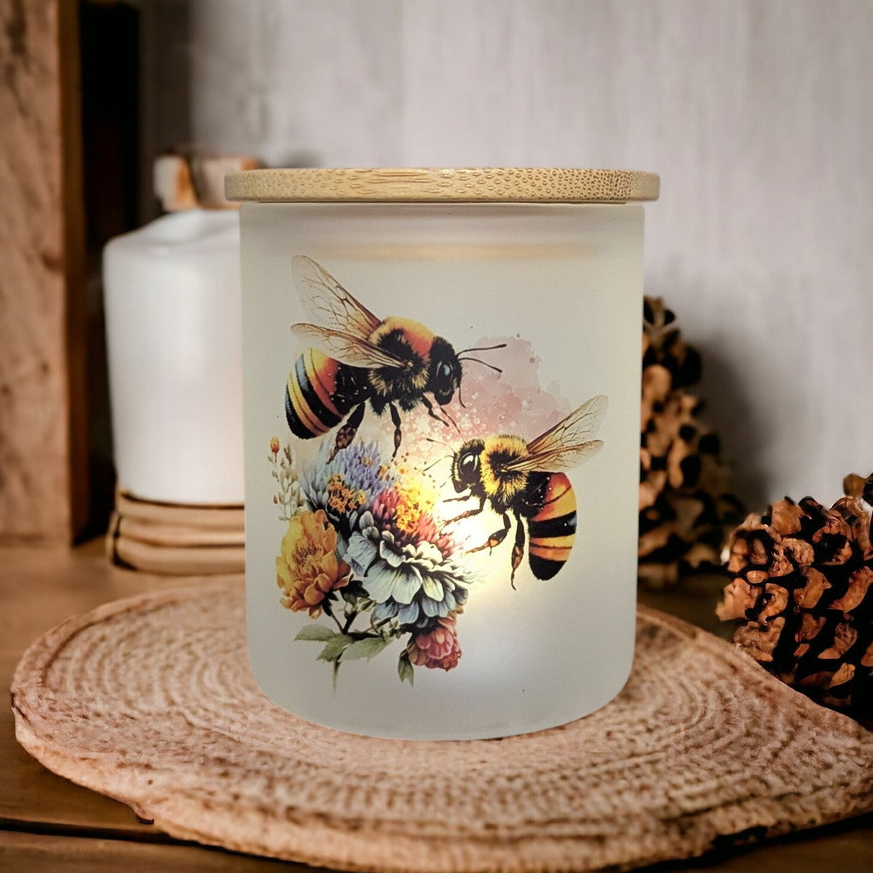 Bee Candle Holder With A Battery Operated Flickering Tea Light