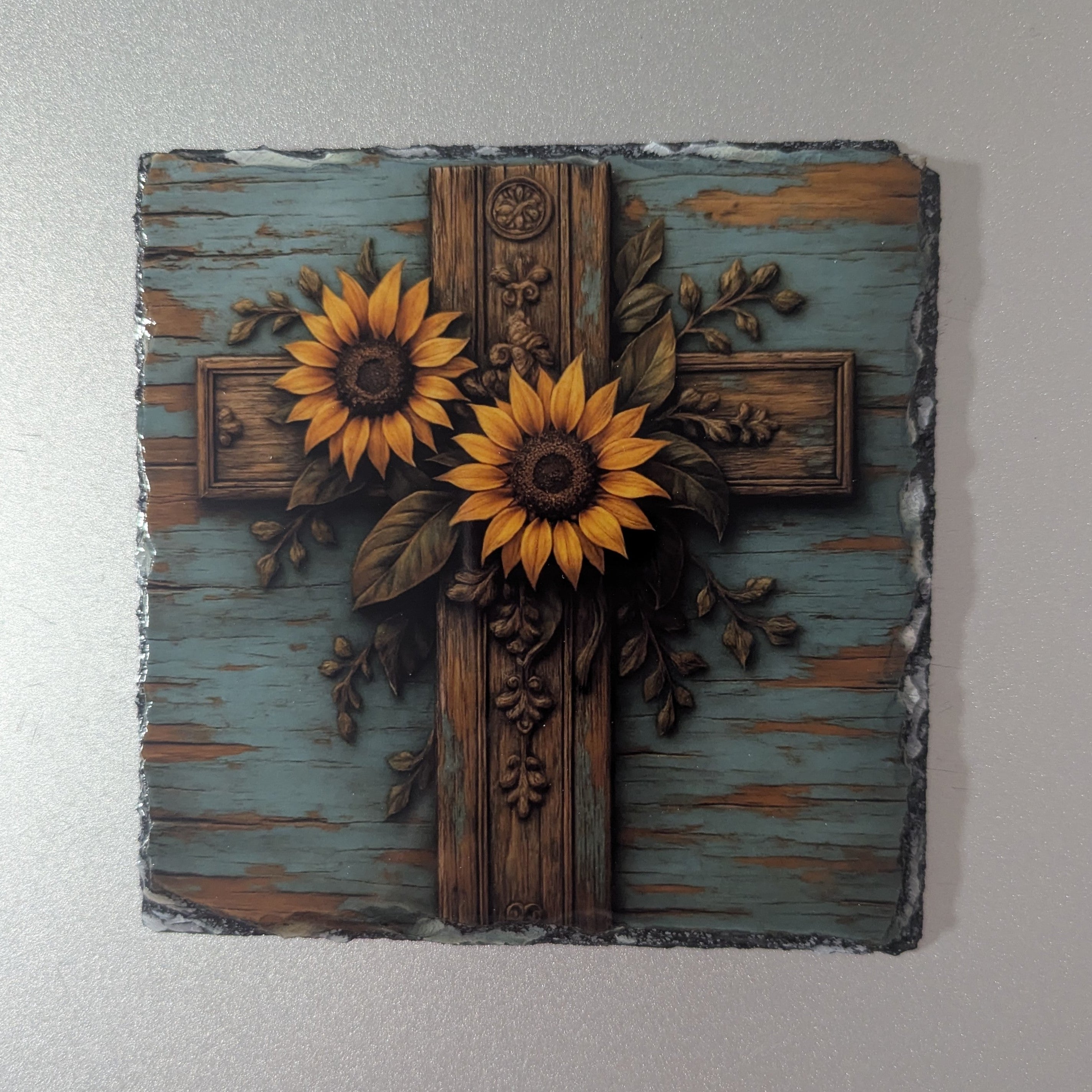 Slate Vintage Style Design Cross Picture With Display Legs