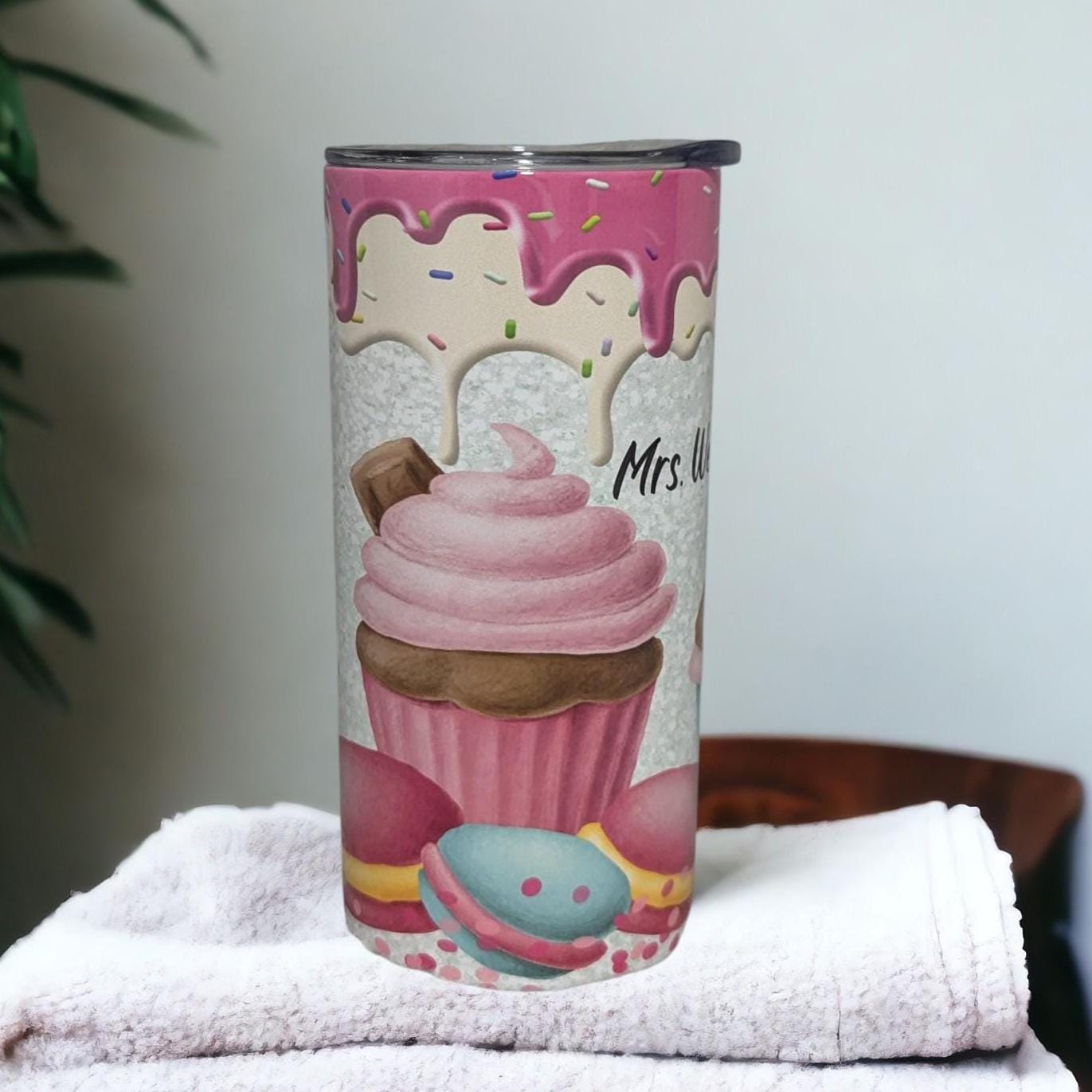 Kids Fun Cupcake Tumbler 15oz With Reusable Straw, Can Be Personalized