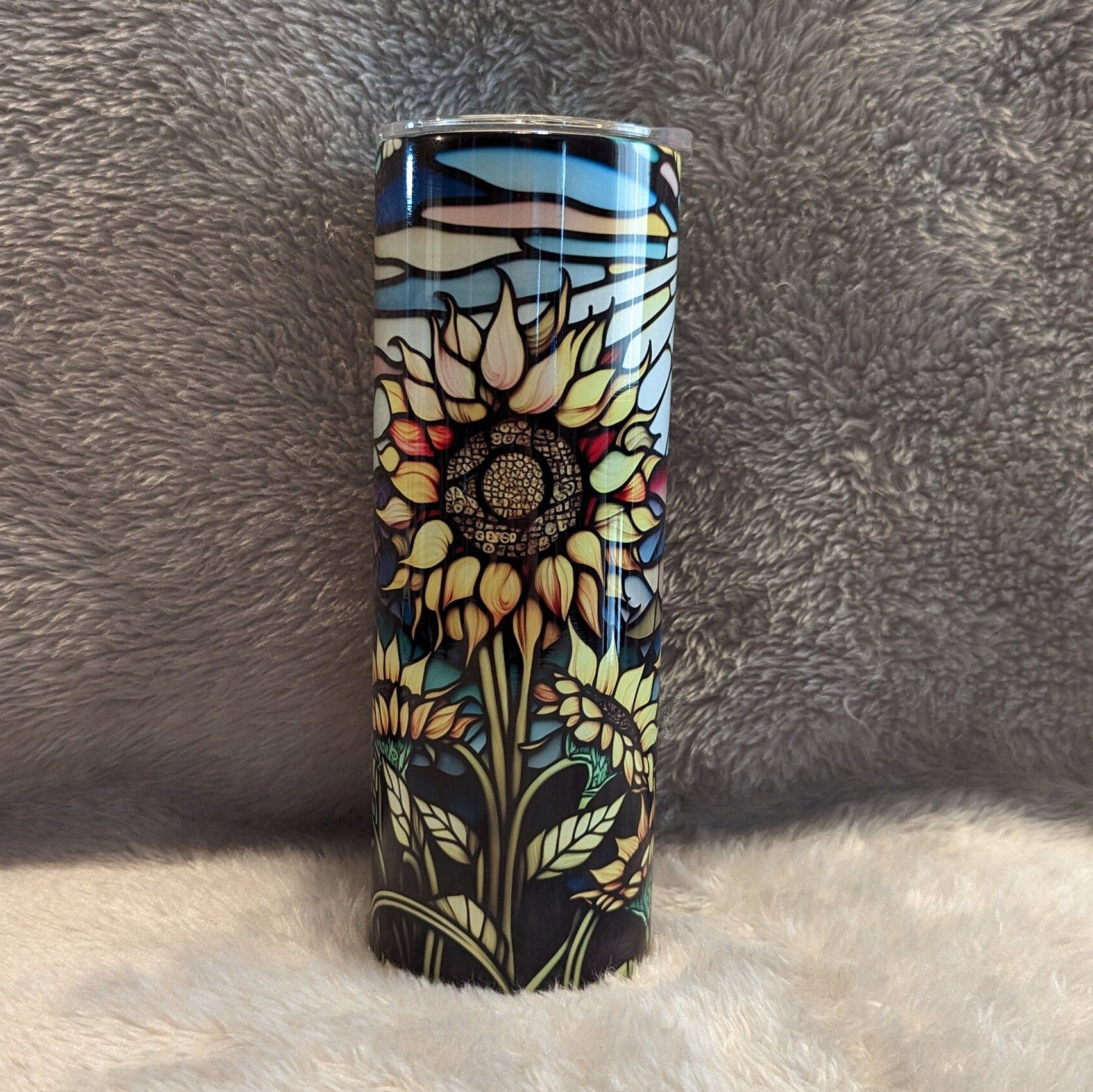 Pretty Sunflower Tumbler With A Stained Glass Design 20oz With Reusable Straw