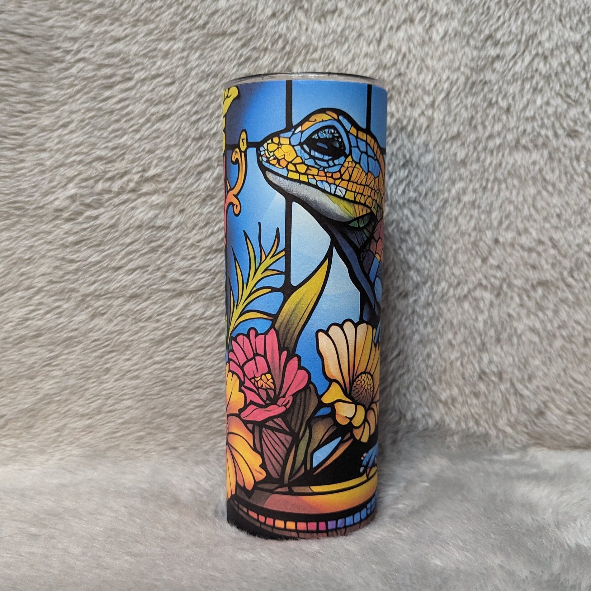 Gecko Lizard Tumbler With Beautiful Colors 20oz With Reusable Straw, Can Be Personalized