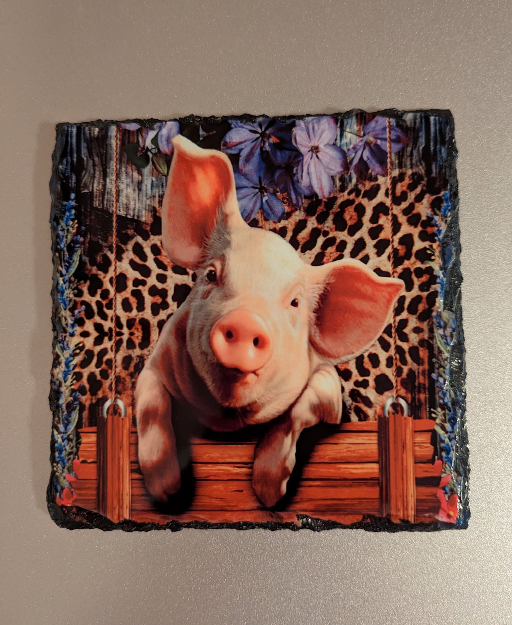 Slate Pig Picture With Display Legs