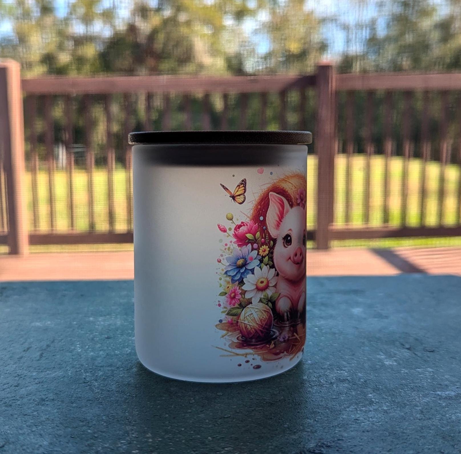 Pretty Pig Candle Holder With A Battery Operated Flickering Tea Light