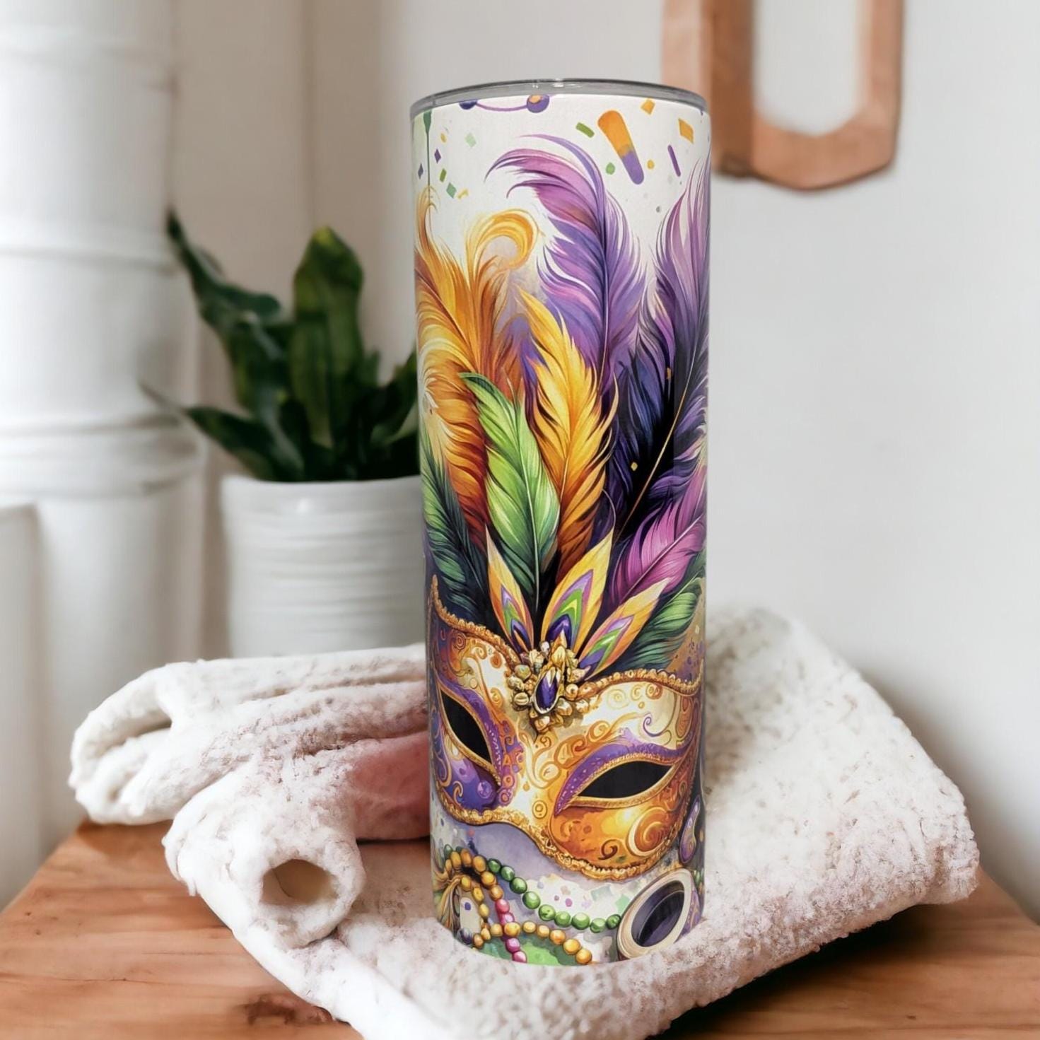 Mardi Gras Tumbler 20oz With Reusable Straw, Can Be Personalized