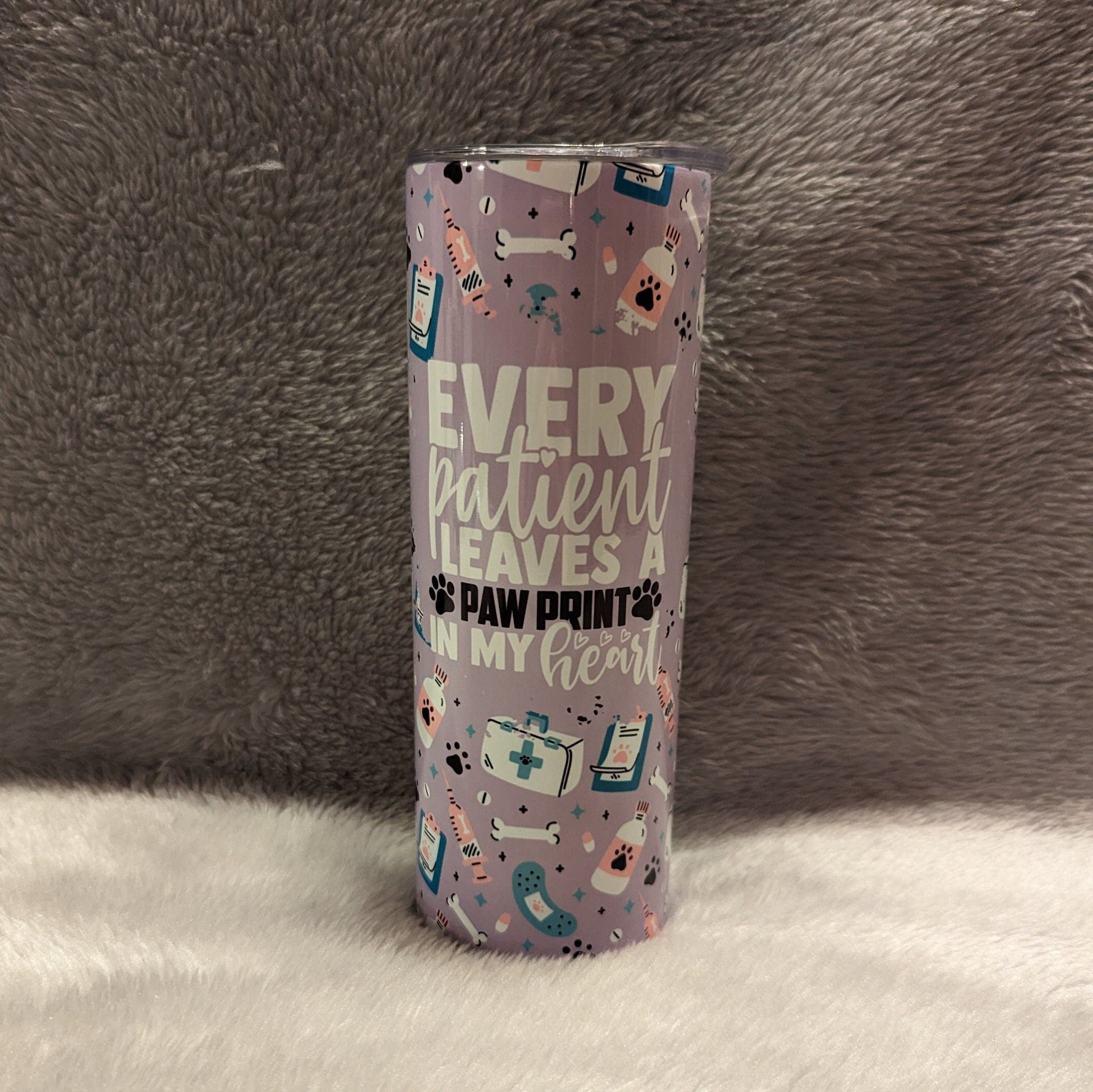 Every Patient Leaves A Pawprint In My Heart Veterinarian Tumbler, Vet Tumbler, Veterinarian Cup, Gift for A Veterinarian, Veterinarian Gift