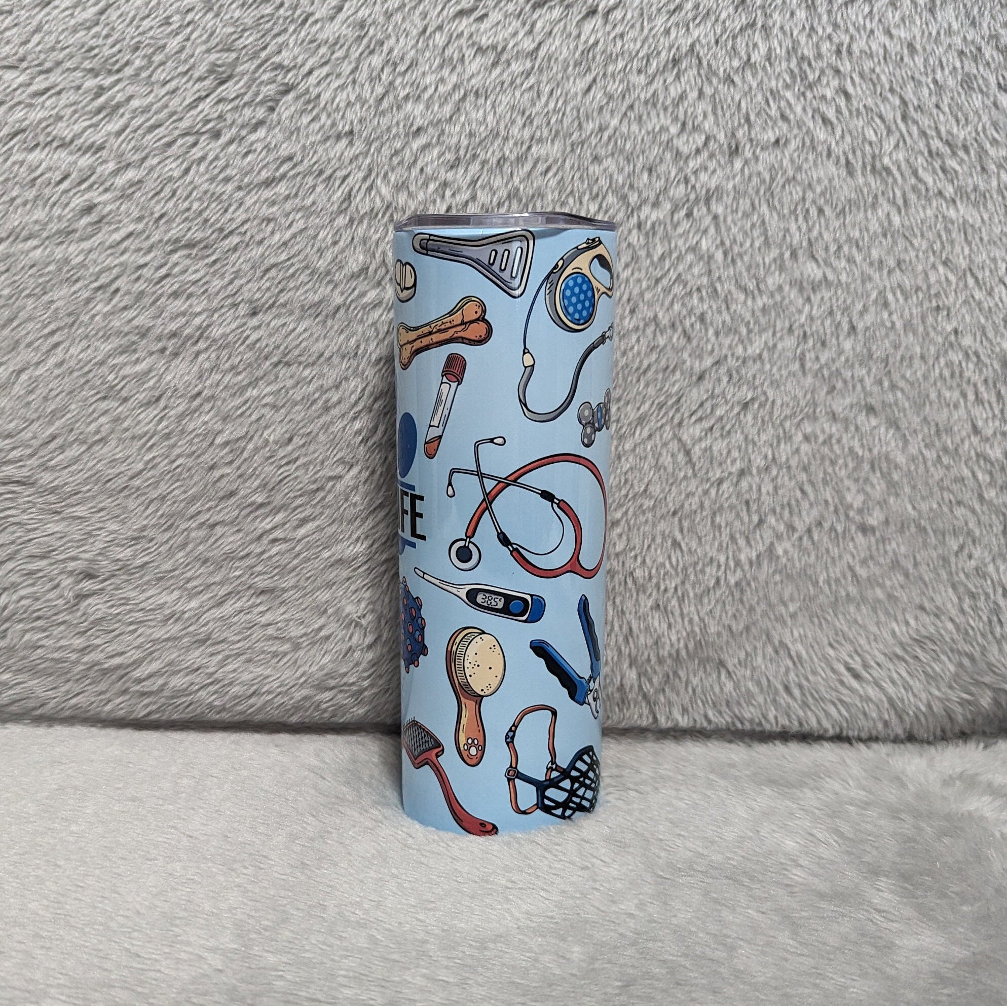 Veterinarian Tumbler Can Be Personalized, Vet Cup With Name, Gift for Veterinarian, Hot Or Cold Drinkware For Every Day Use, Includes Straw