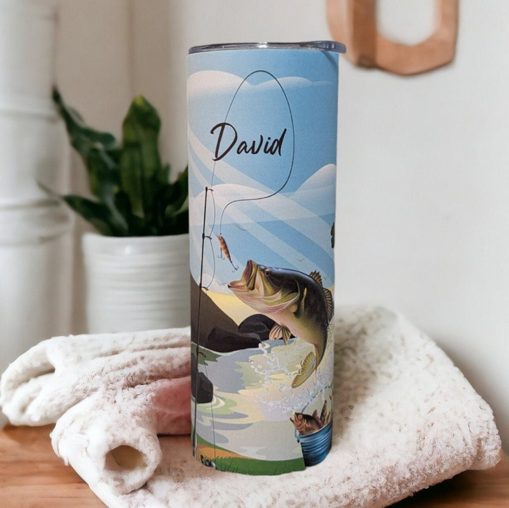 Fish Tumbler That Can Be Personalized, Fish Tumbler With Fish Jumping out of The Water For The Bait, Fisherman Gift, Fish Cup With Name