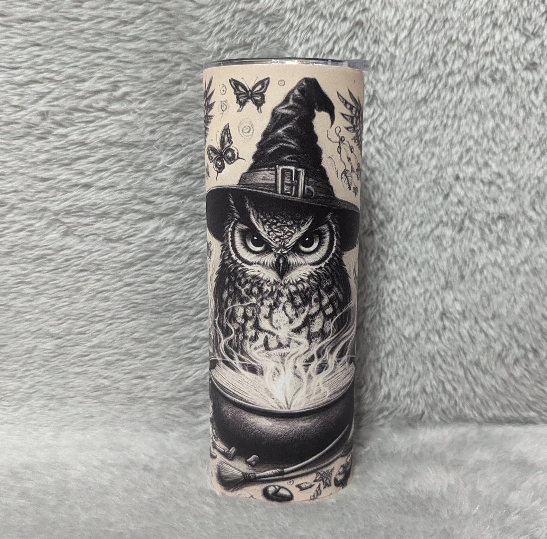 Witchy Owl Tumbler - Magic Owls with Witch Hats, Cauldron, and Skulls - Spooky Drink Cup Includes Reusable Straw. For Hot Or Cold Drinks