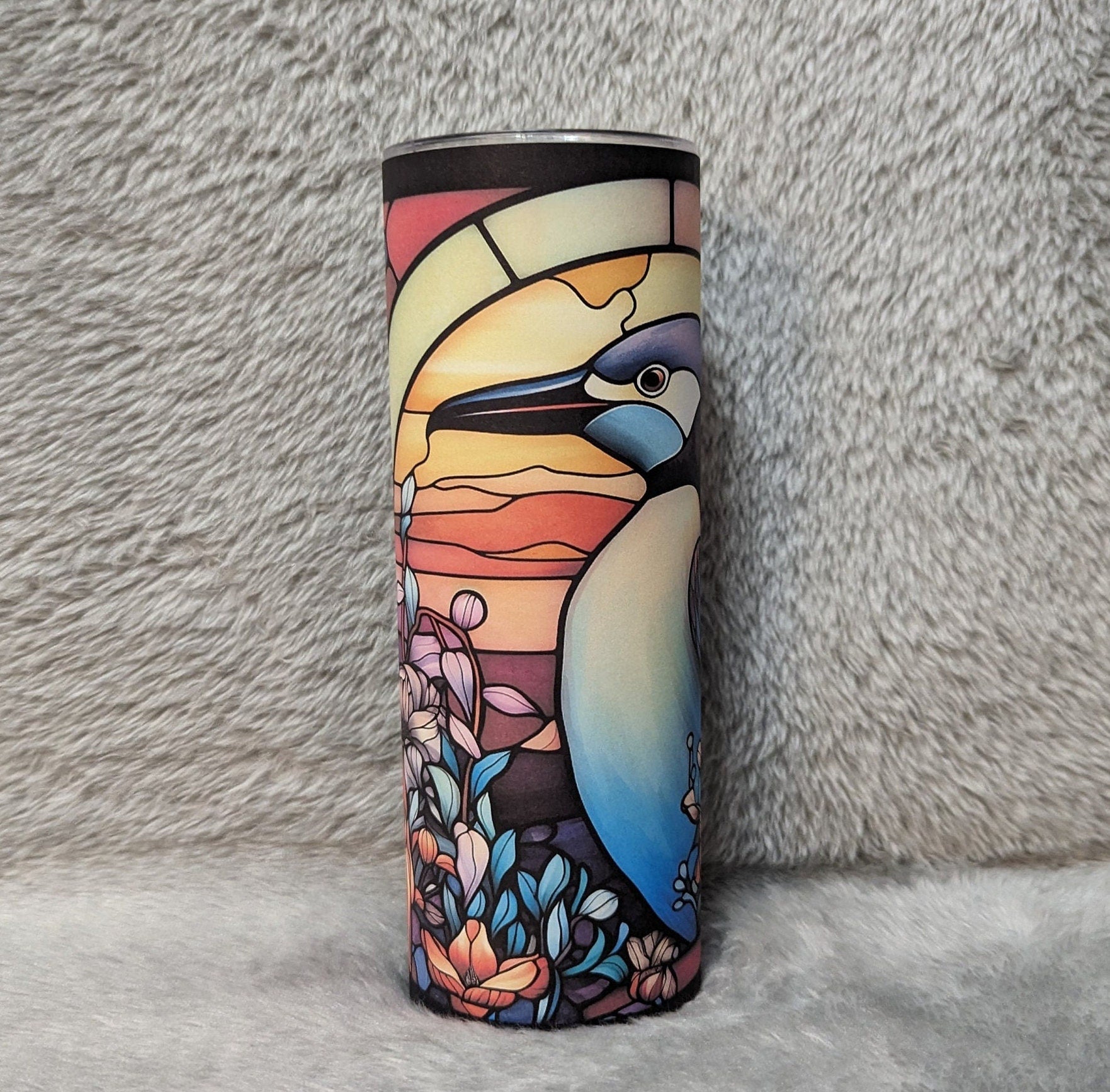 Penguin Tumbler with Stained Glass Design, Gift for Animal Lovers, Includes A Straw, Great For Hot Or Cold Drinks, Home Work Or On The Go