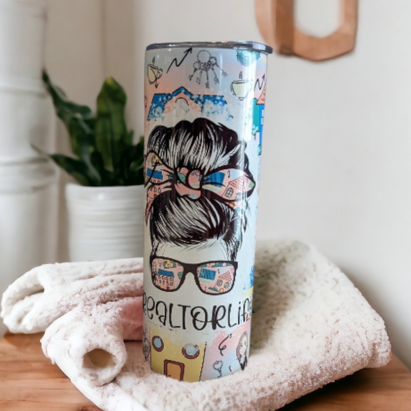 Realtor Life Tumbler 20oz With Reusable Straw, Can Be Personalized