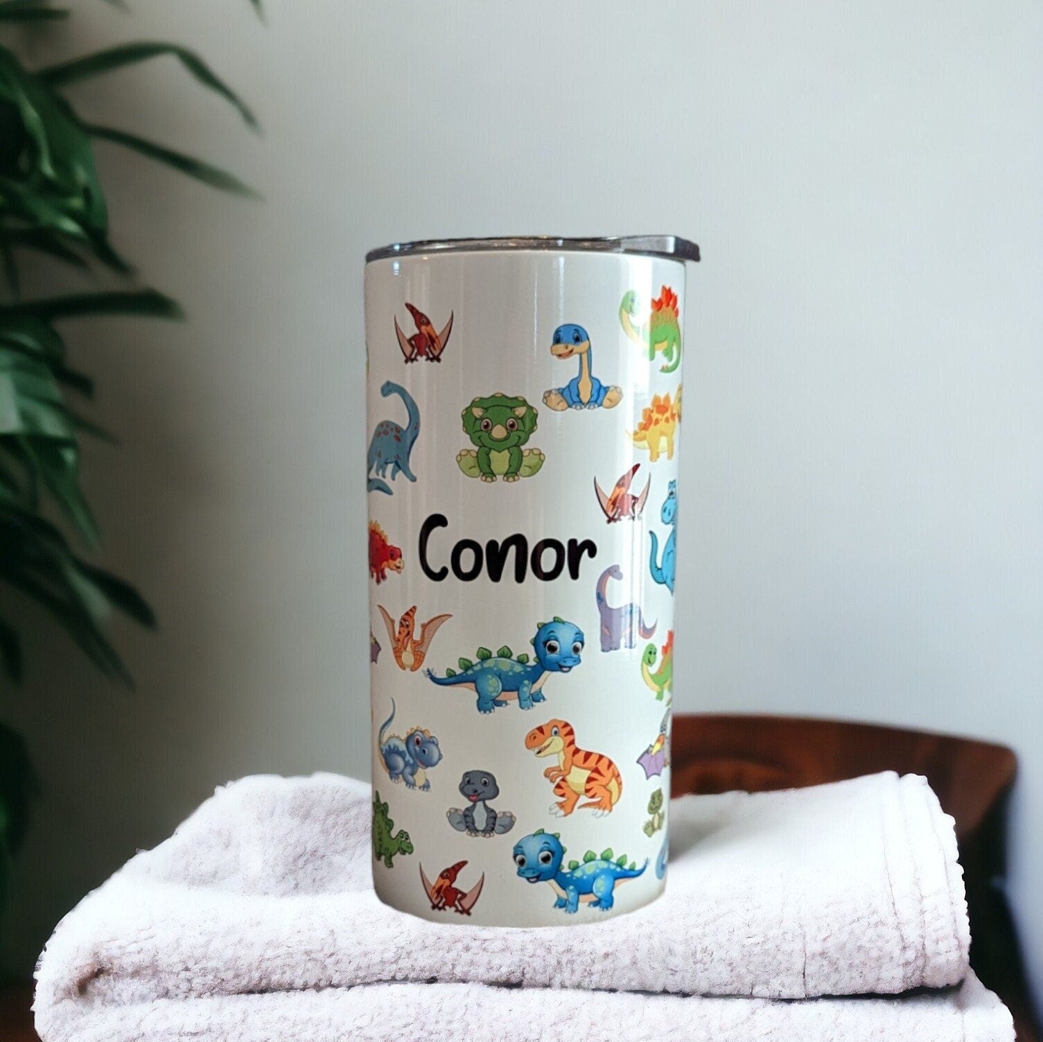 Kid Dinosaur Tumbler Can Be Personalized, Kids Cup With Name, Dinosaur Party Gift, Boys tumblers, Girls tumbler, 15oz Tumbler With Straw