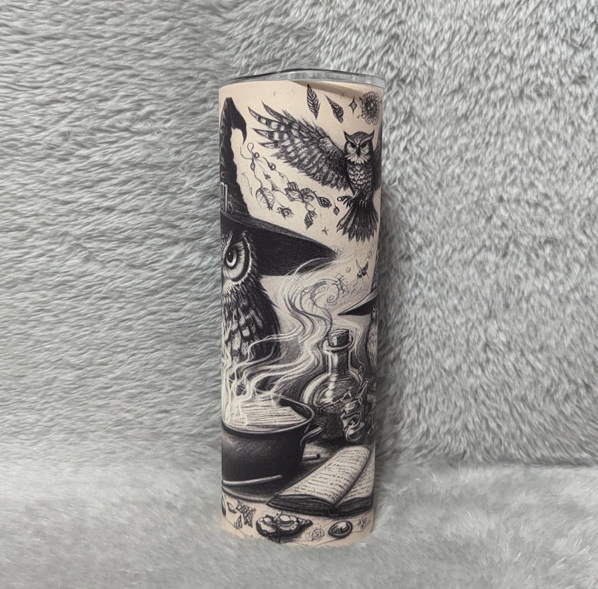 Witchy Owl Tumbler - Magic Owls with Witch Hats, Cauldron, and Skulls - Spooky Drink Cup Includes Reusable Straw. For Hot Or Cold Drinks