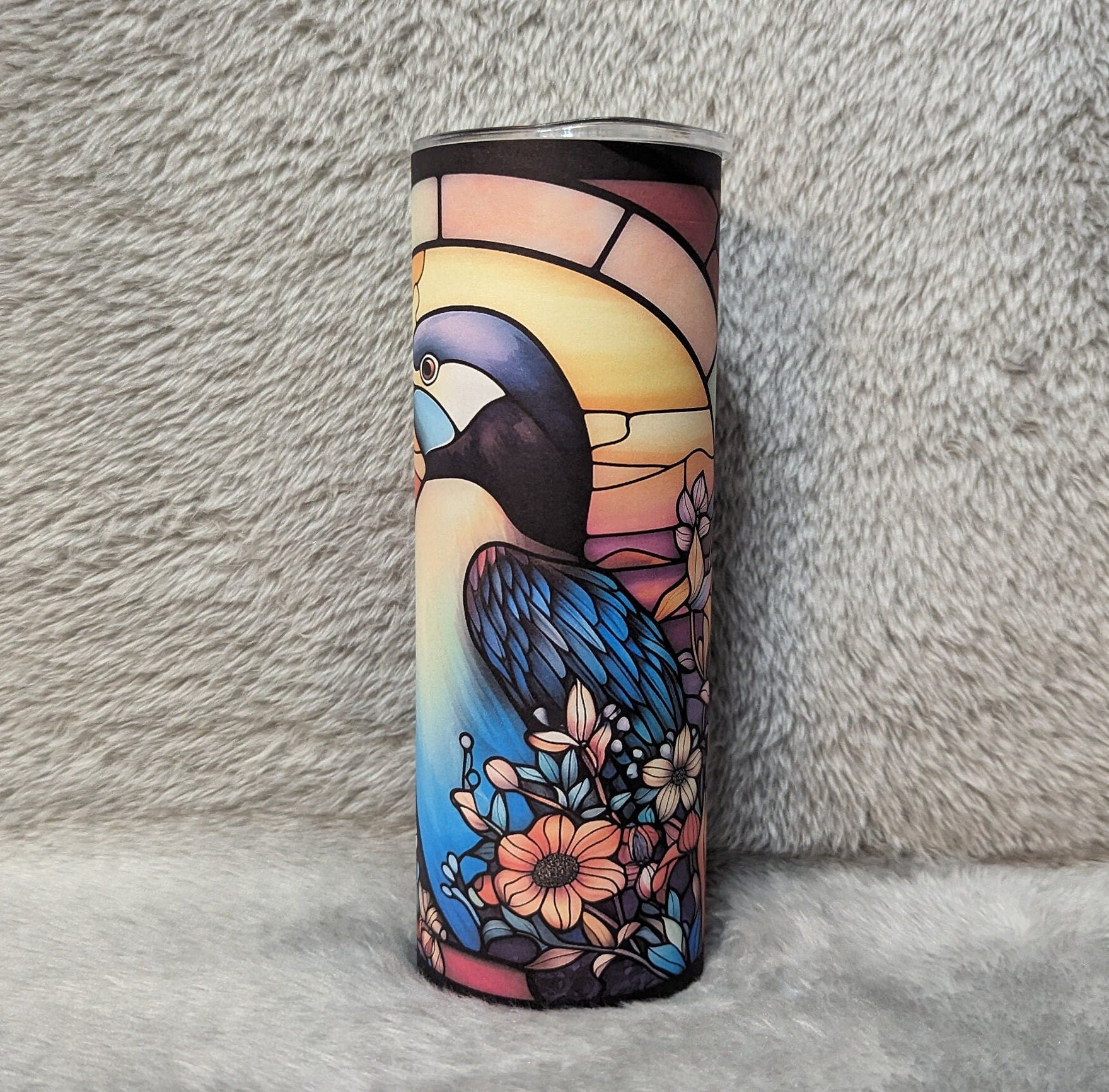 Penguin Tumbler with Stained Glass Design, Gift for Animal Lovers, Includes A Straw, Great For Hot Or Cold Drinks, Home Work Or On The Go
