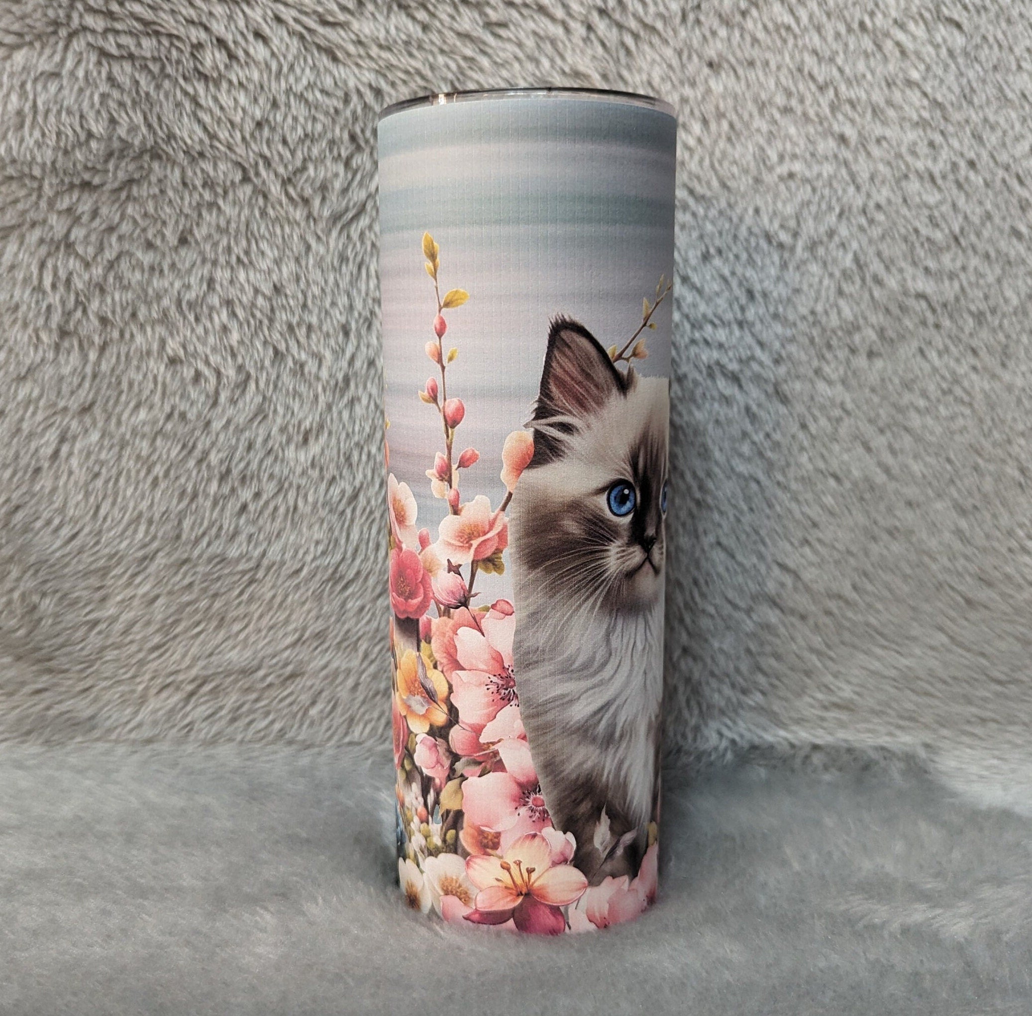Siamese Kitten - Cat Tumbler With Flowers 20oz With Reusable Straw, Can Be Personalized