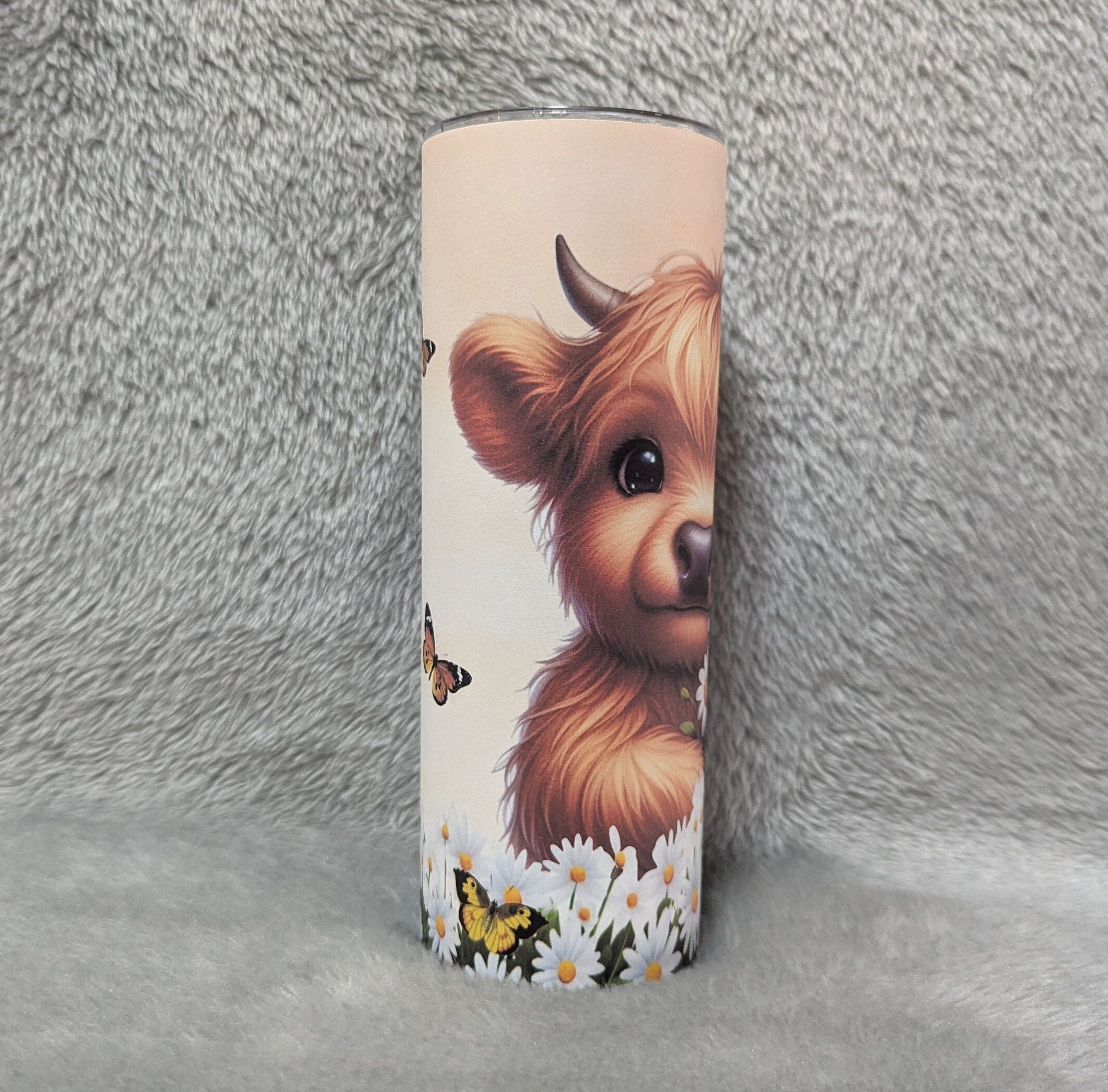 Highland Cow With Daisies Tumbler 20oz With Reusable Straw, Can Be Personalized