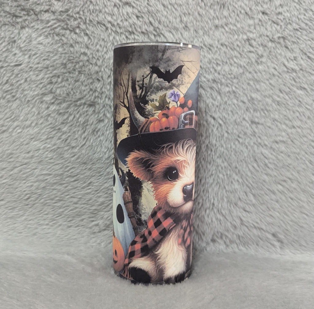 Cute Halloween Highland Cow 20oz Tumbler Can be Personalized, Perfect for Halloween Lovers, 20oz Tumbler With Reusable Straw