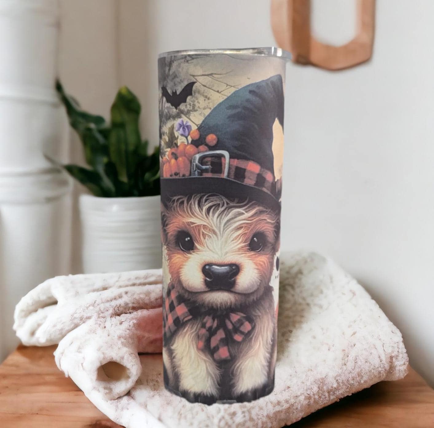 Cute Halloween Highland Cow 20oz Tumbler Can be Personalized, Perfect for Halloween Lovers, 20oz Tumbler With Reusable Straw