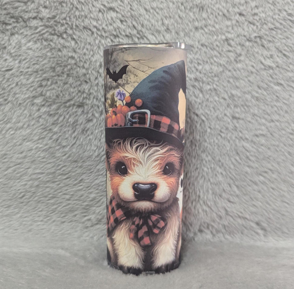 Cute Halloween Highland Cow 20oz Tumbler Can be Personalized, Perfect for Halloween Lovers, 20oz Tumbler With Reusable Straw