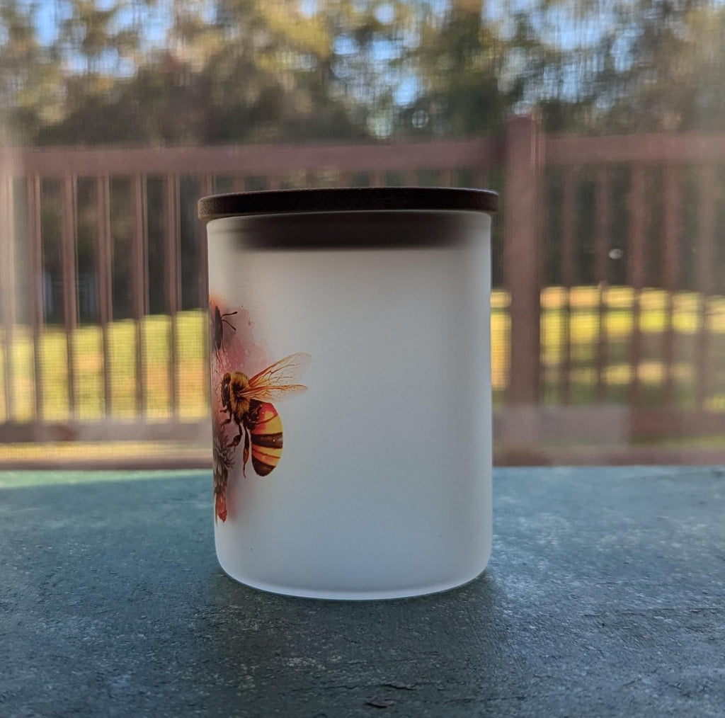 Bee Candle Holder With A Battery Operated Flickering Tea Light