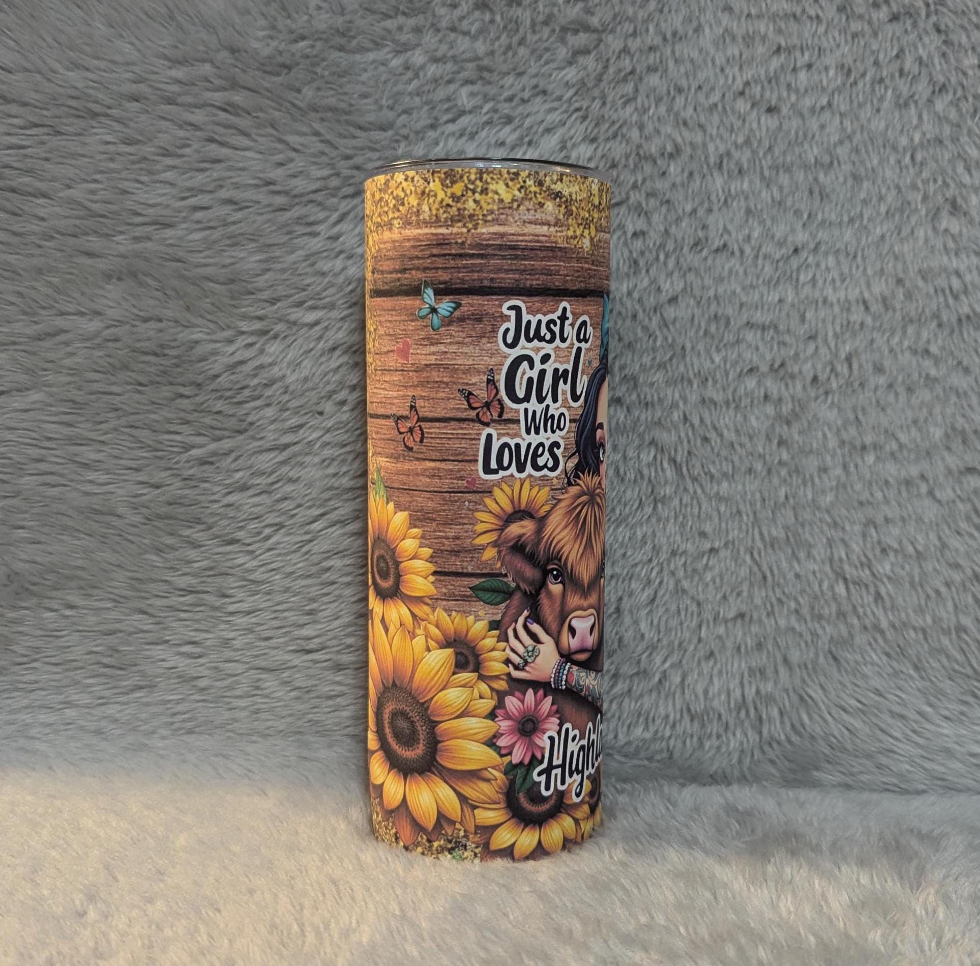 Just A Girl Who Loves Highland Cows Tumbler With A Pretty Glitter Design, With A Reusable Straw, Can Be Personalized, Highland Cow Gift