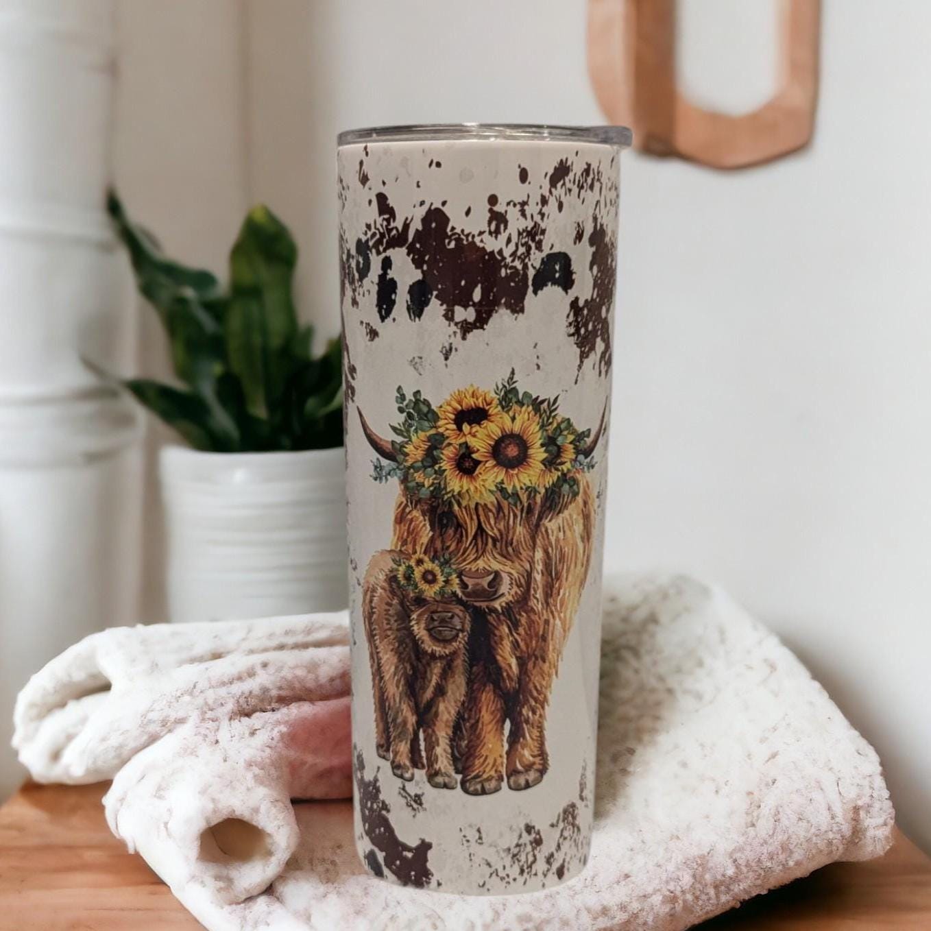 Highland Cow Tumbler 20oz With Reusable Straw, Can Be Personalized