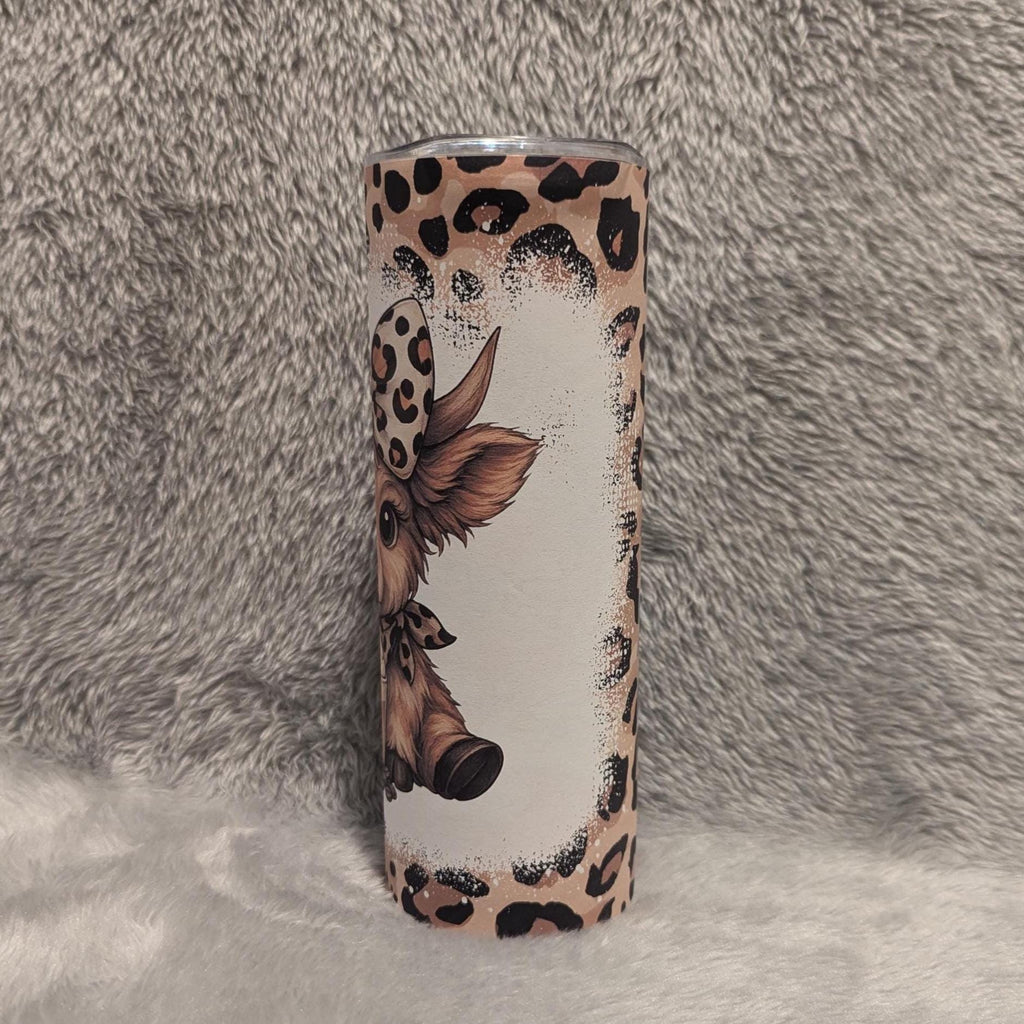 Adorable Highland Cow Tumbler Can Be Personalized, Great For Hot and Colds Drinks, Includes A Reusable Straw