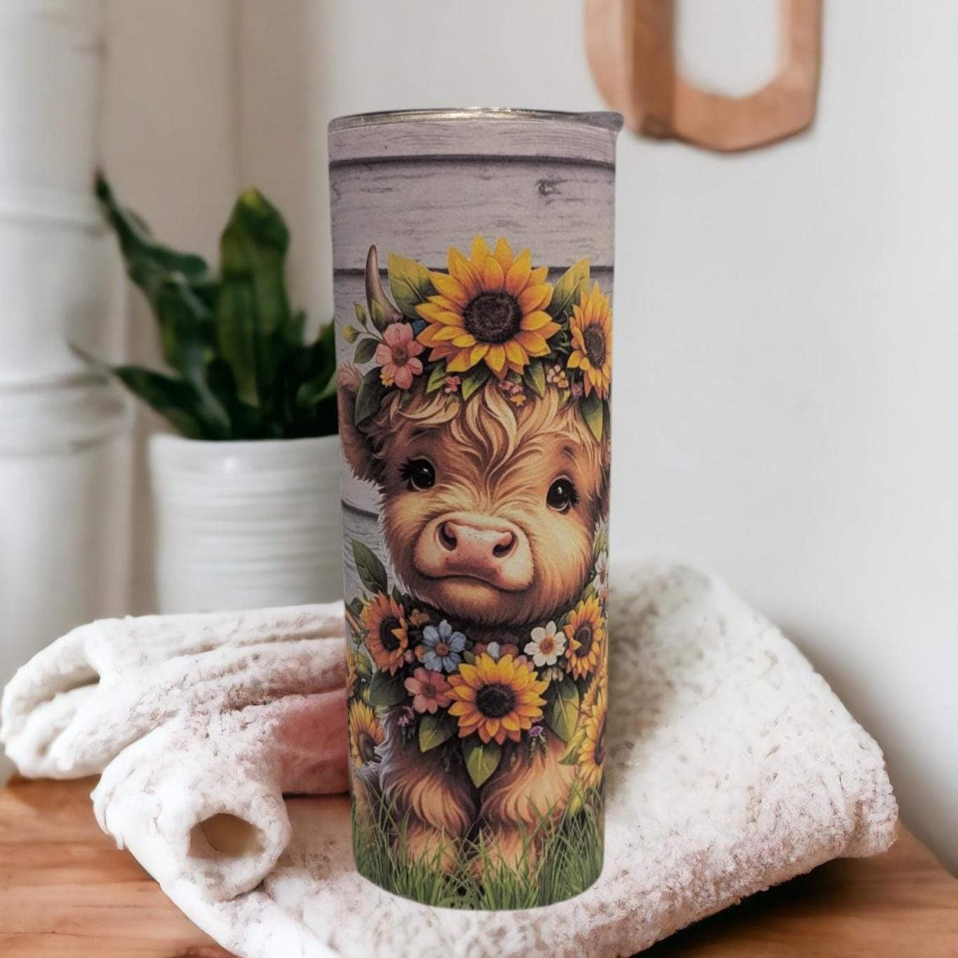 Floral Highland Cow Tumbler 20oz With Reusable Straw, Can Be Personalized