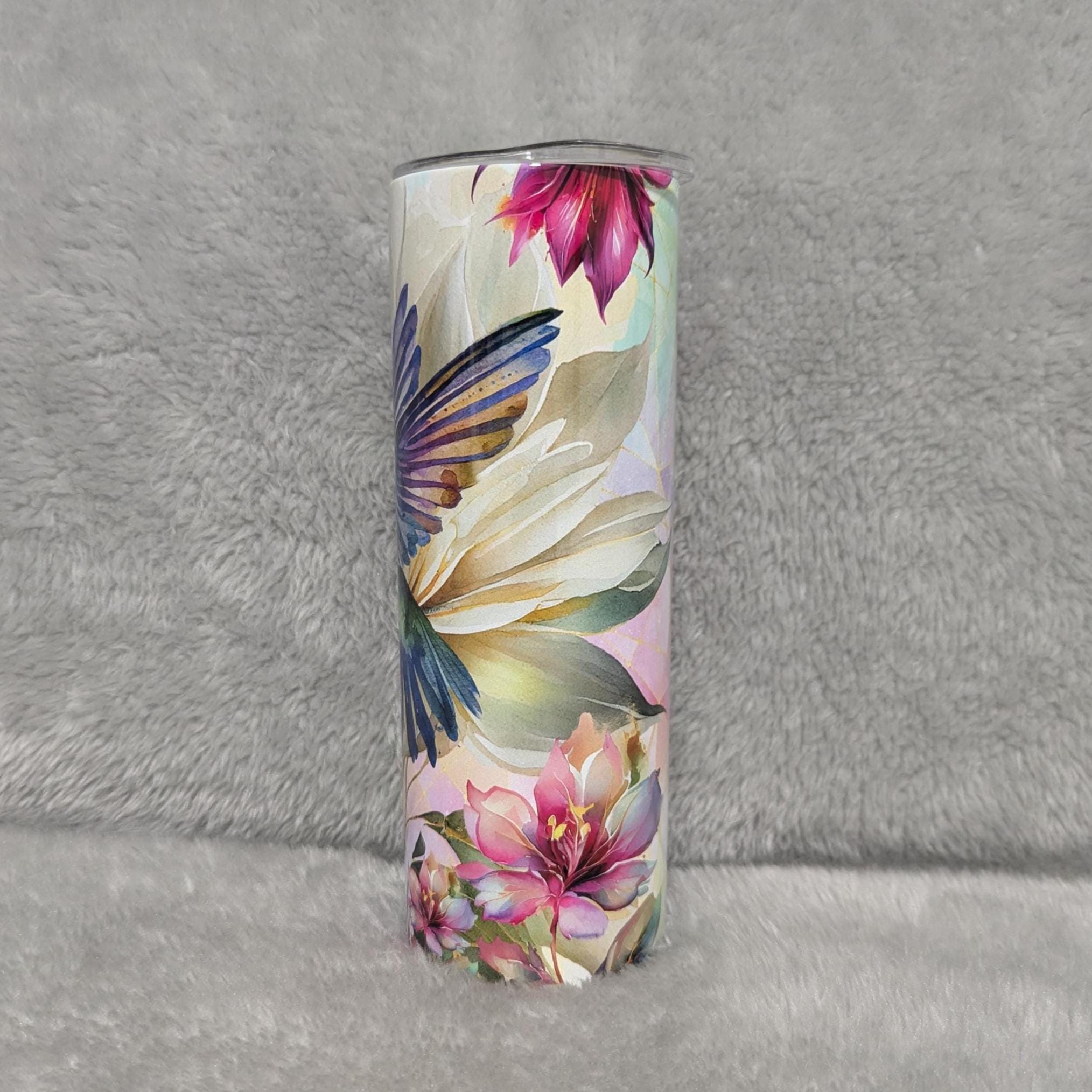 Beautiful Hummingbird Tumbler, Perfect Gift for Nature Lovers, 20oz Tumbler With Straw, Floral hummingbird Tumbler For Hot Or Cold Drinks