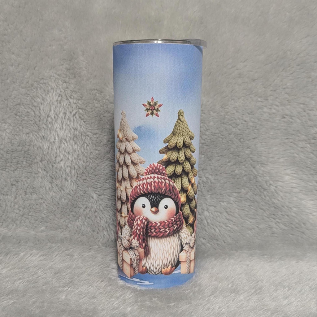 Faux Yarn Christmas Penguin Tumbler Can Be Personalized, Includes A Reusable Straw,  For Hot Or Cold Drinks, Christmas Party Gift