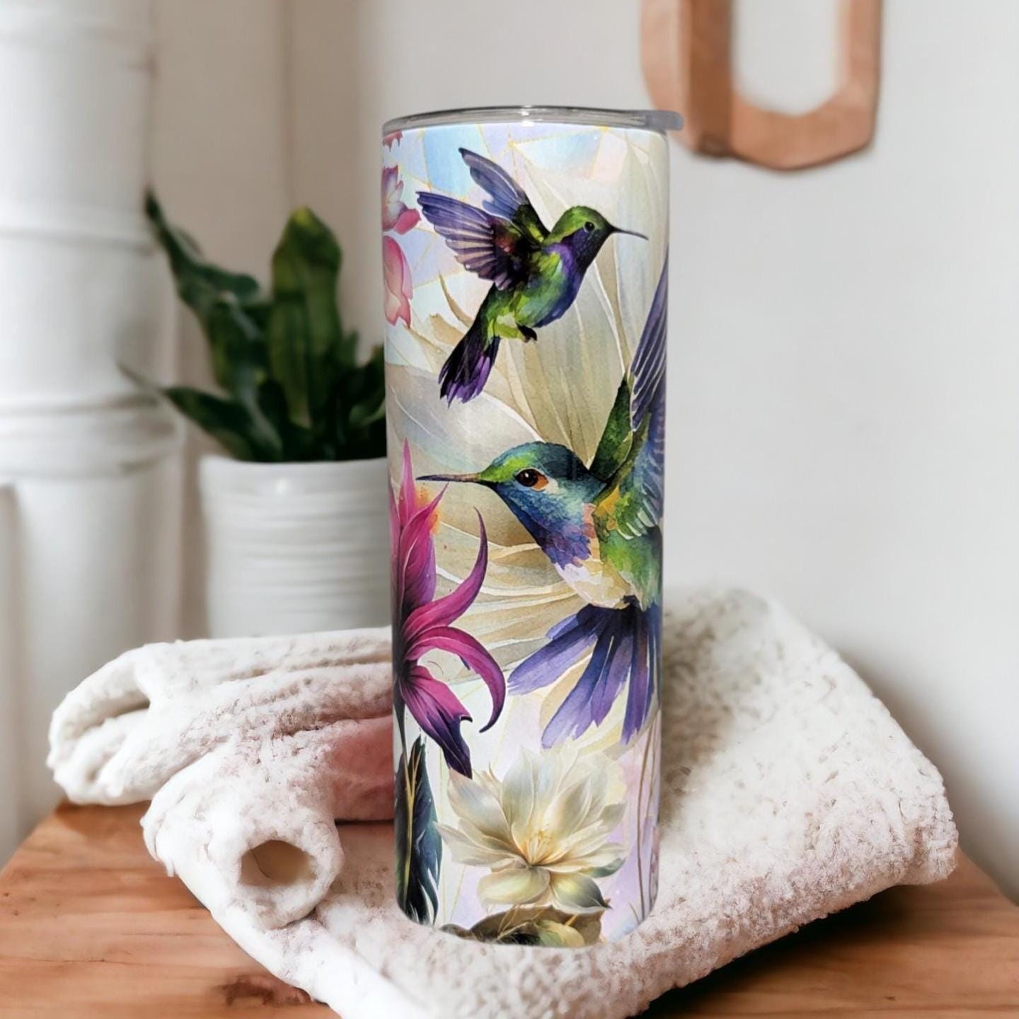 Beautiful Hummingbird Tumbler, Perfect Gift for Nature Lovers, 20oz Tumbler With Straw, Floral hummingbird Tumbler For Hot Or Cold Drinks